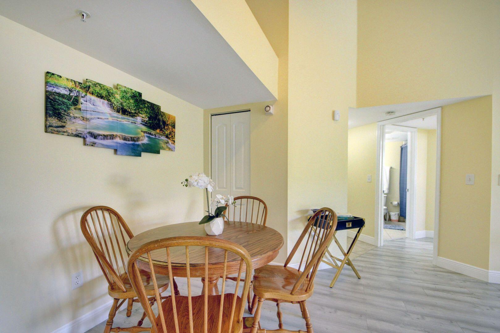 GRAND VIEW AT CRESTWOOD CONDO - Residential