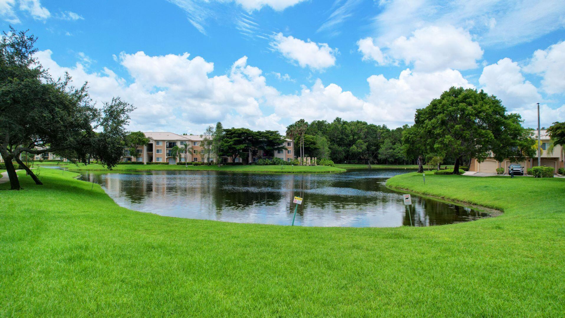 GRAND VIEW AT CRESTWOOD CONDO - Residential