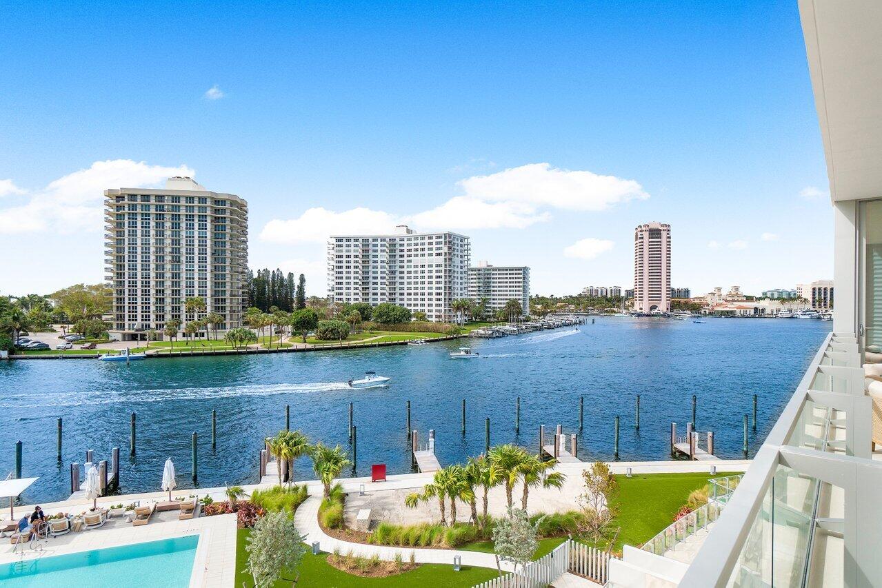BOCA BEACH RESIDENCES - Residential