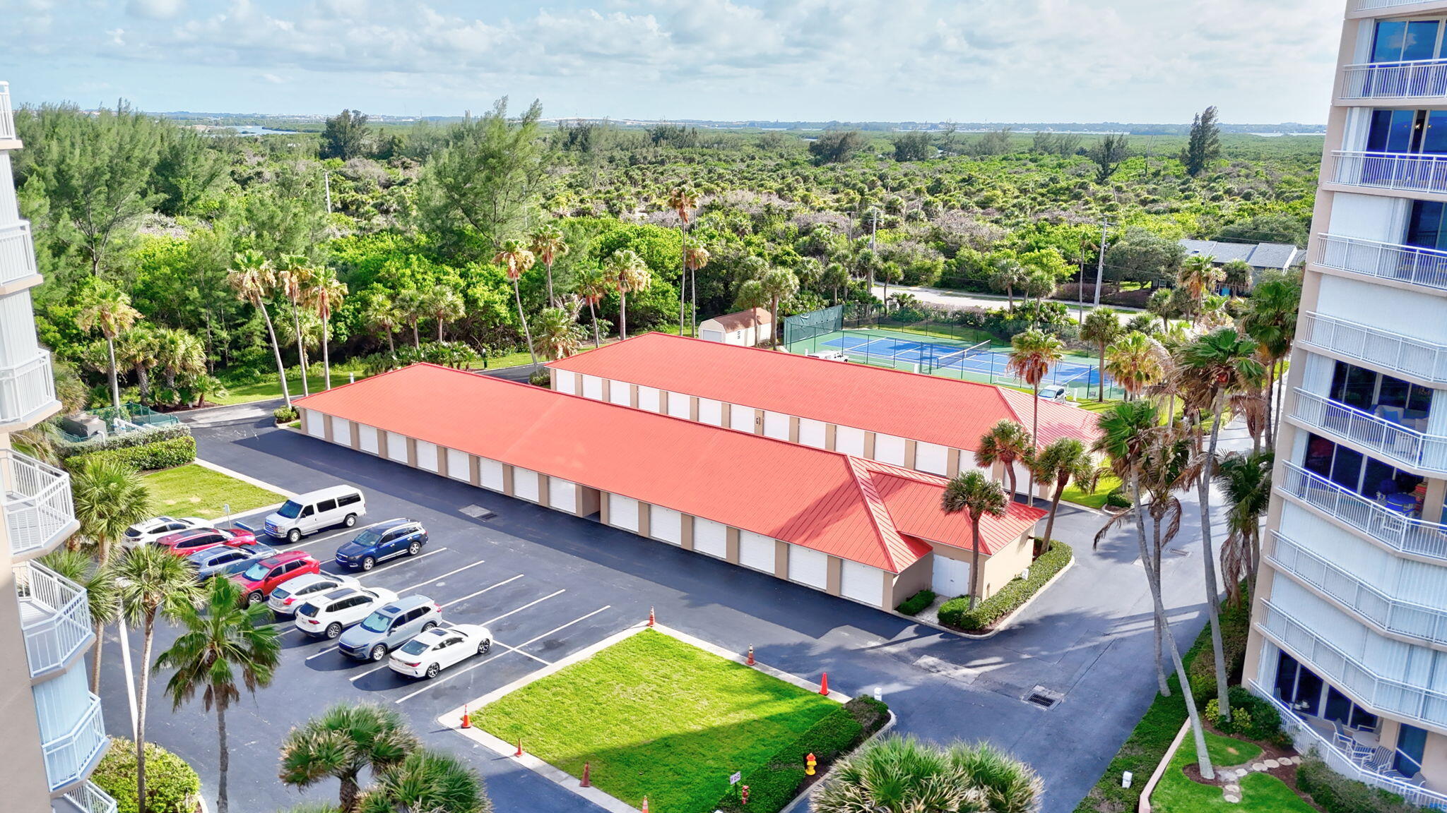 HIBISCUS BY THE SEA CONDOMINIUM - Residential