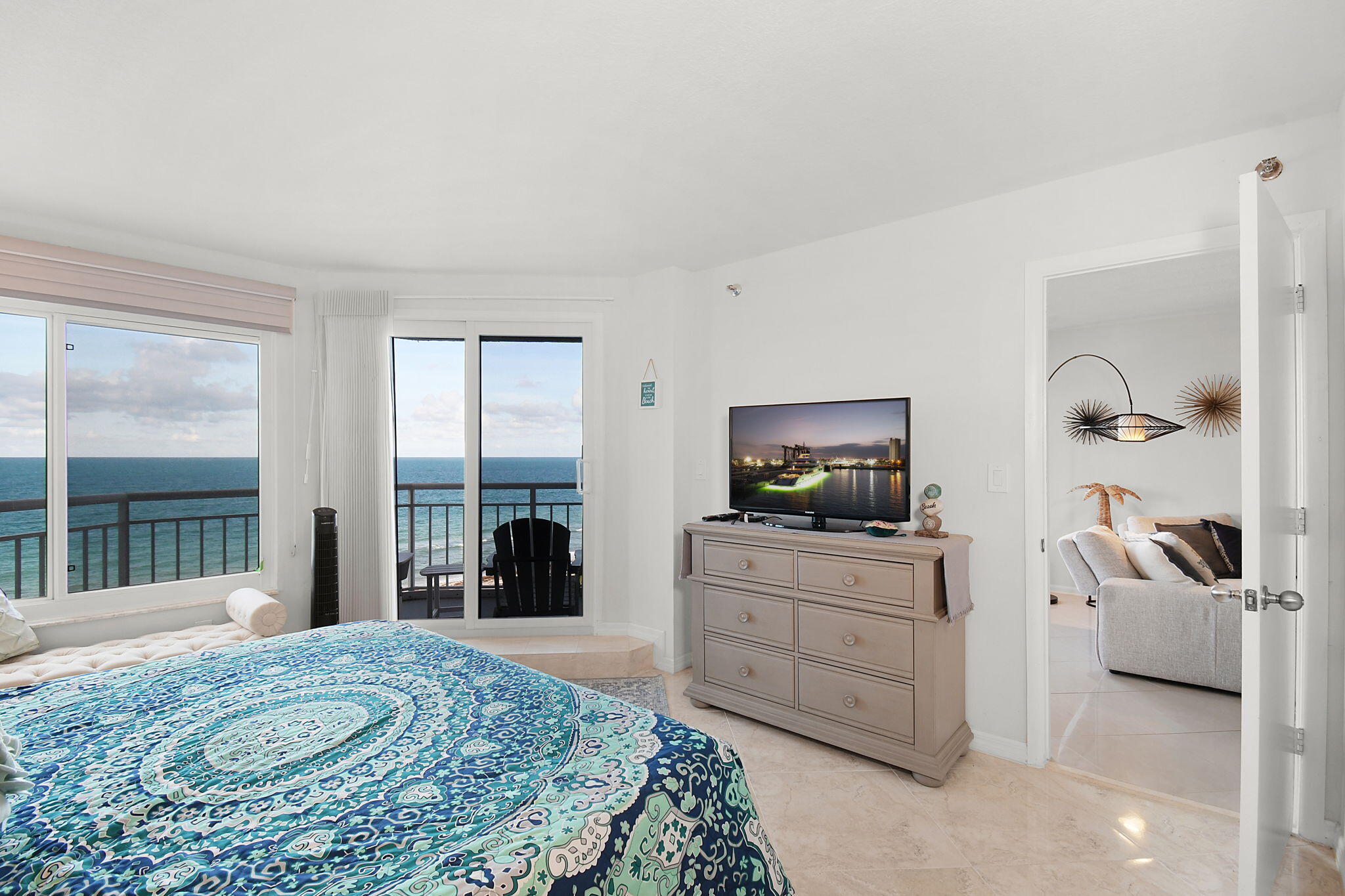 HIBISCUS BY THE SEA CONDOMINIUM - Residential