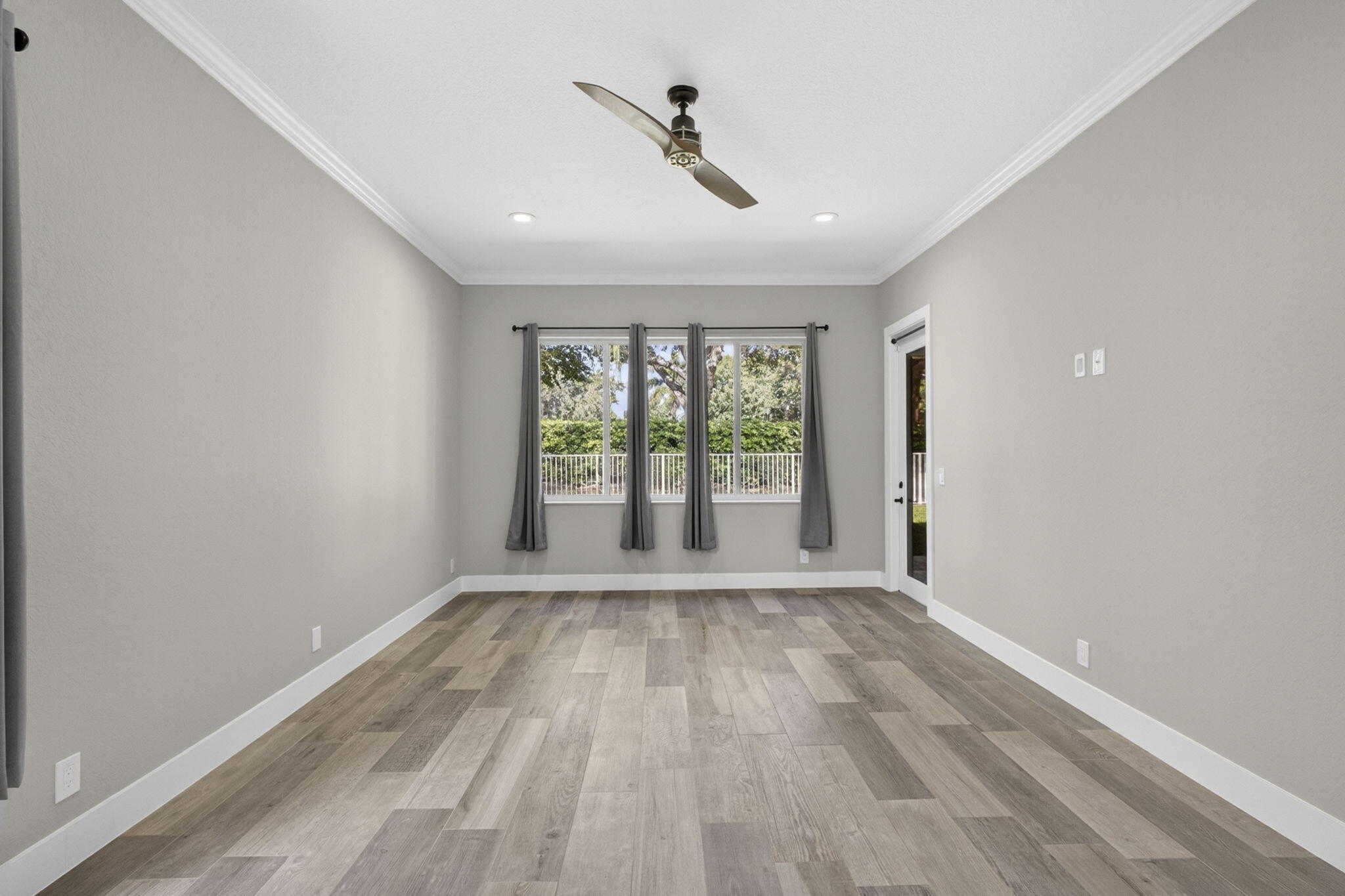ISLES AT WELLINGTON 2 - Residential