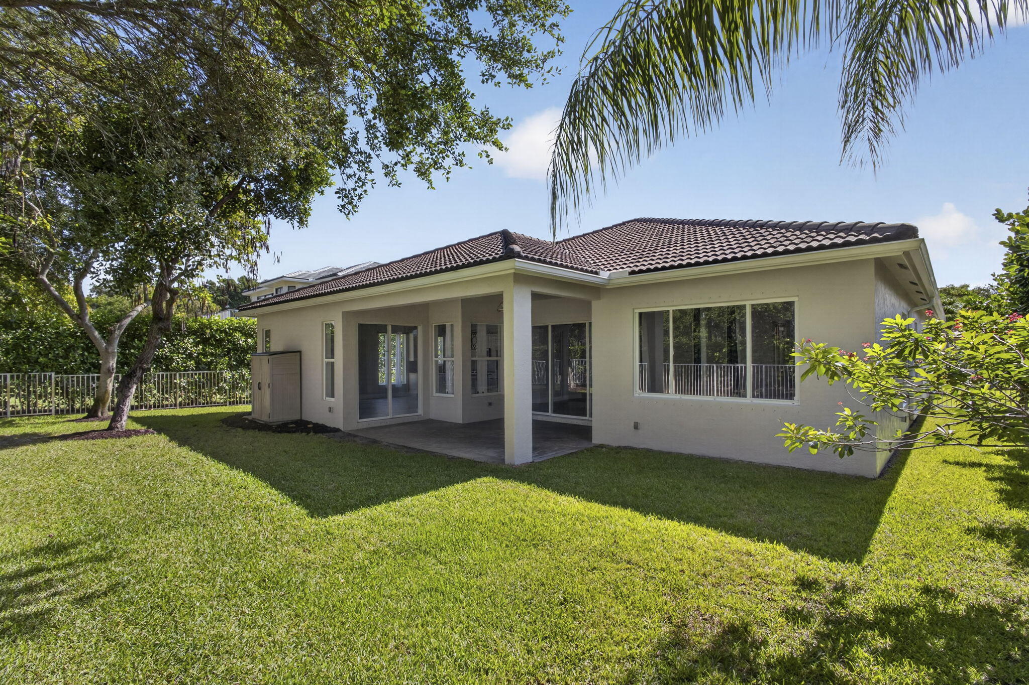 ISLES AT WELLINGTON 2 - Residential