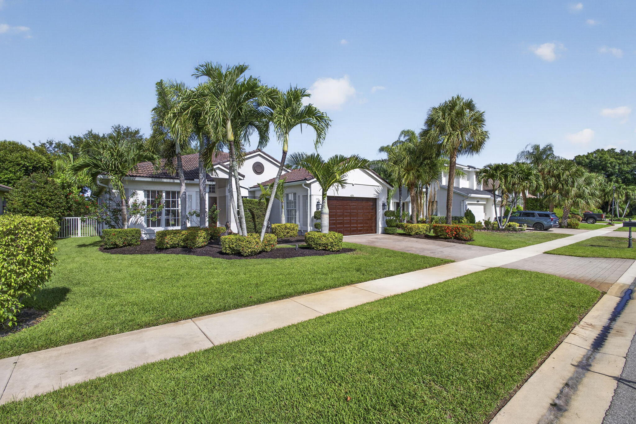 ISLES AT WELLINGTON 2 - Residential