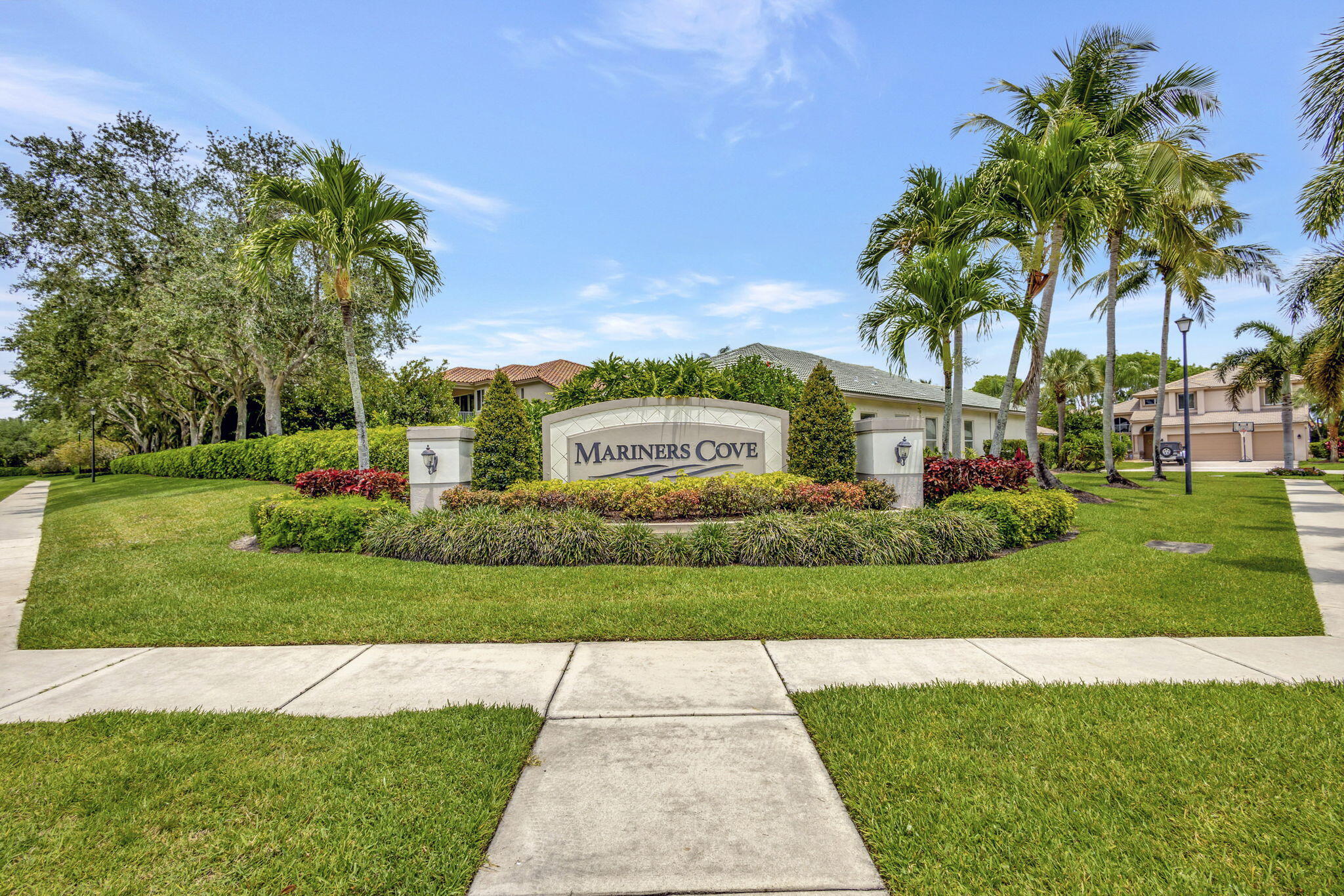 ISLES AT WELLINGTON 2 - Residential