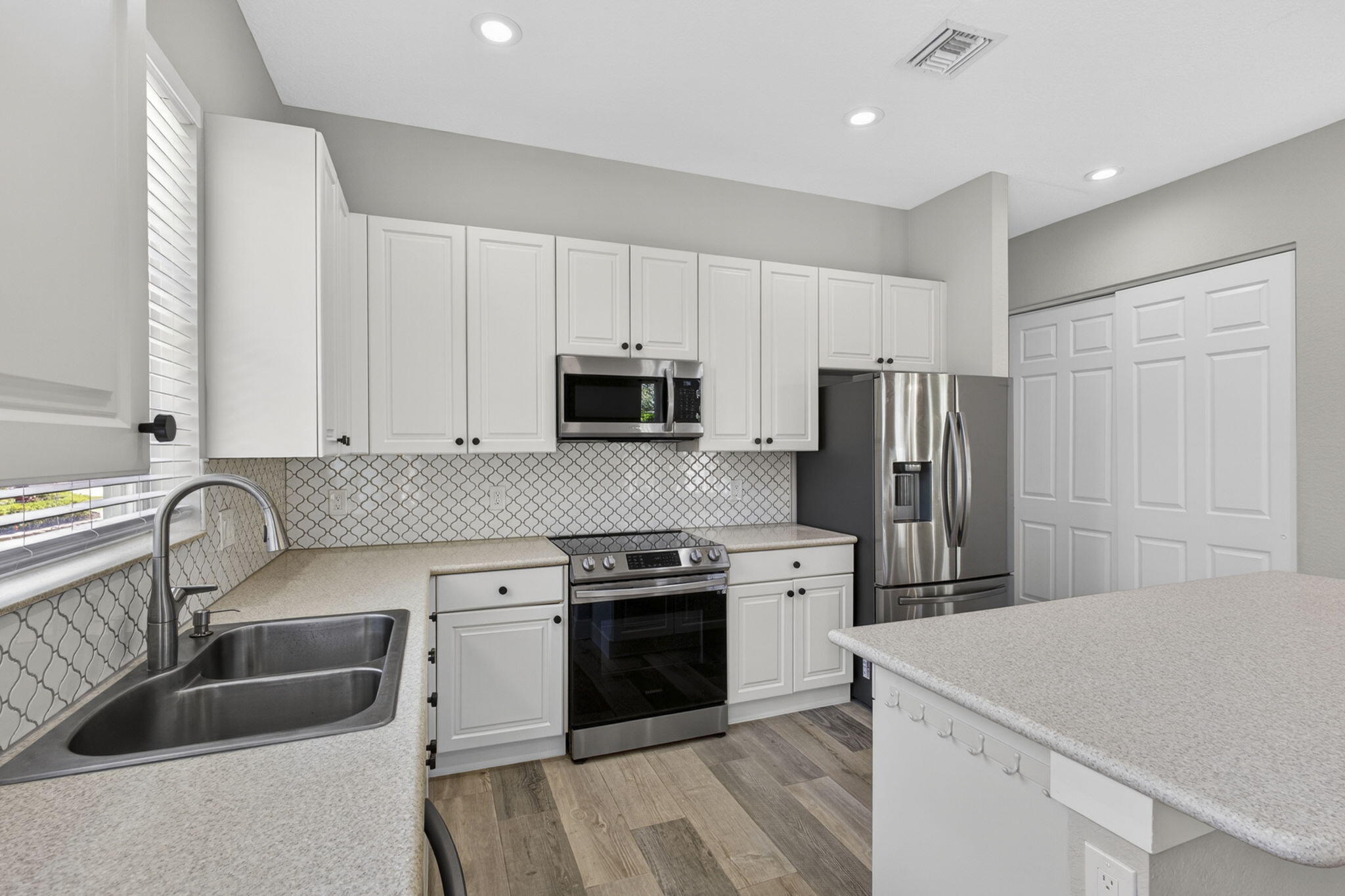 ISLES AT WELLINGTON 2 - Residential