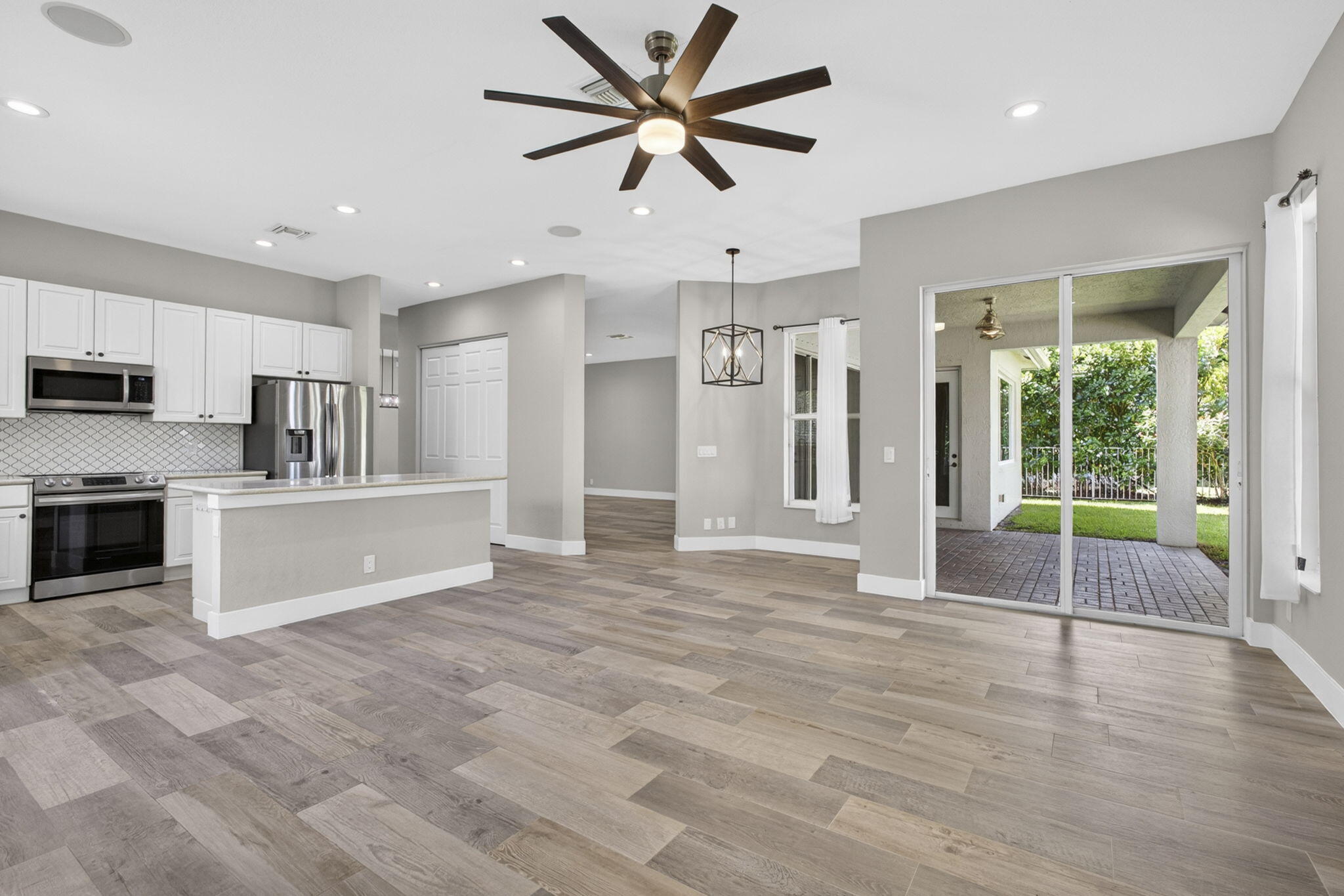 ISLES AT WELLINGTON 2 - Residential