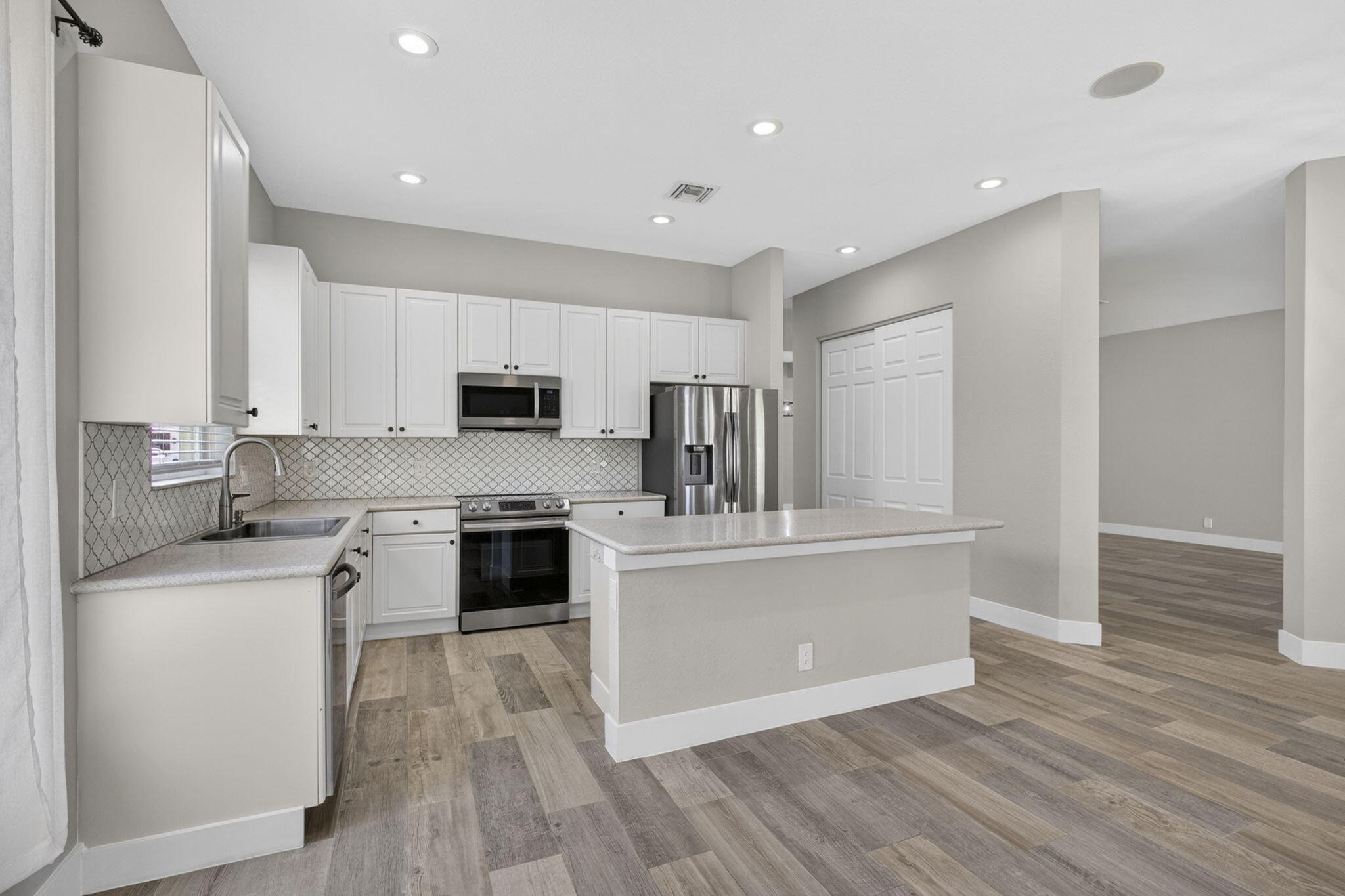 ISLES AT WELLINGTON 2 - Residential