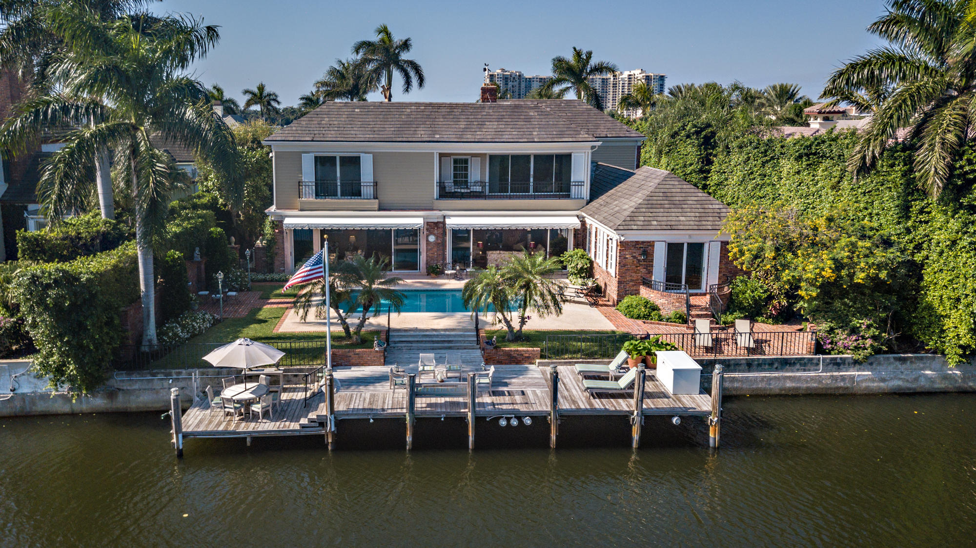 EVERGLADES ISLAND PL 3 IN - Residential