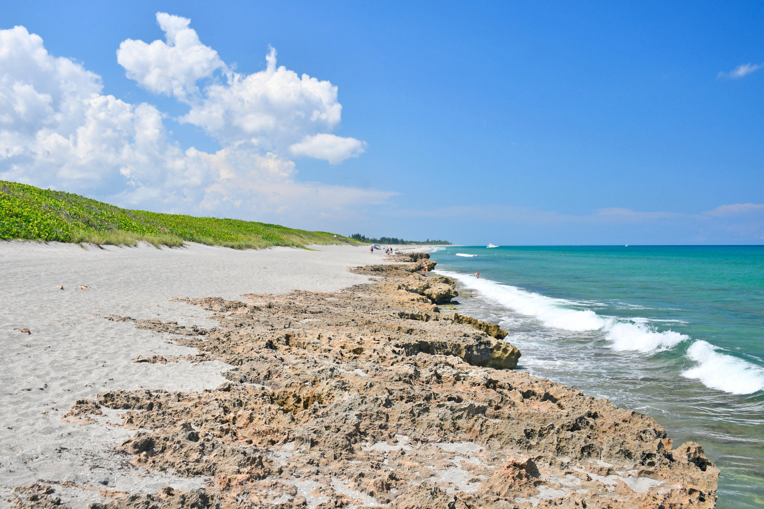 BANYAN GROVES AT HOBE SOUND - Residential