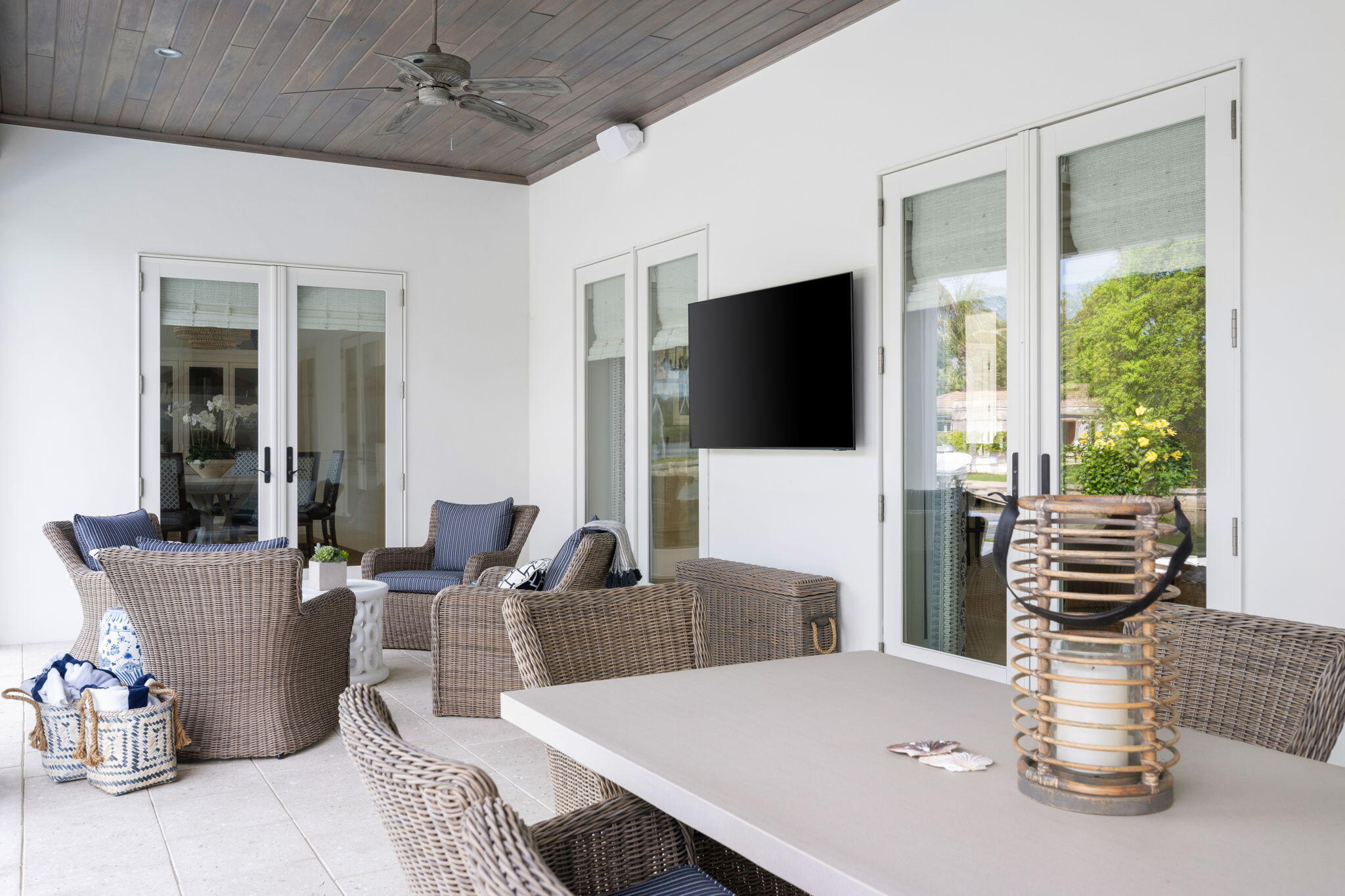 REPLAT OF RIOMAR BAY UNIT 1 - Residential