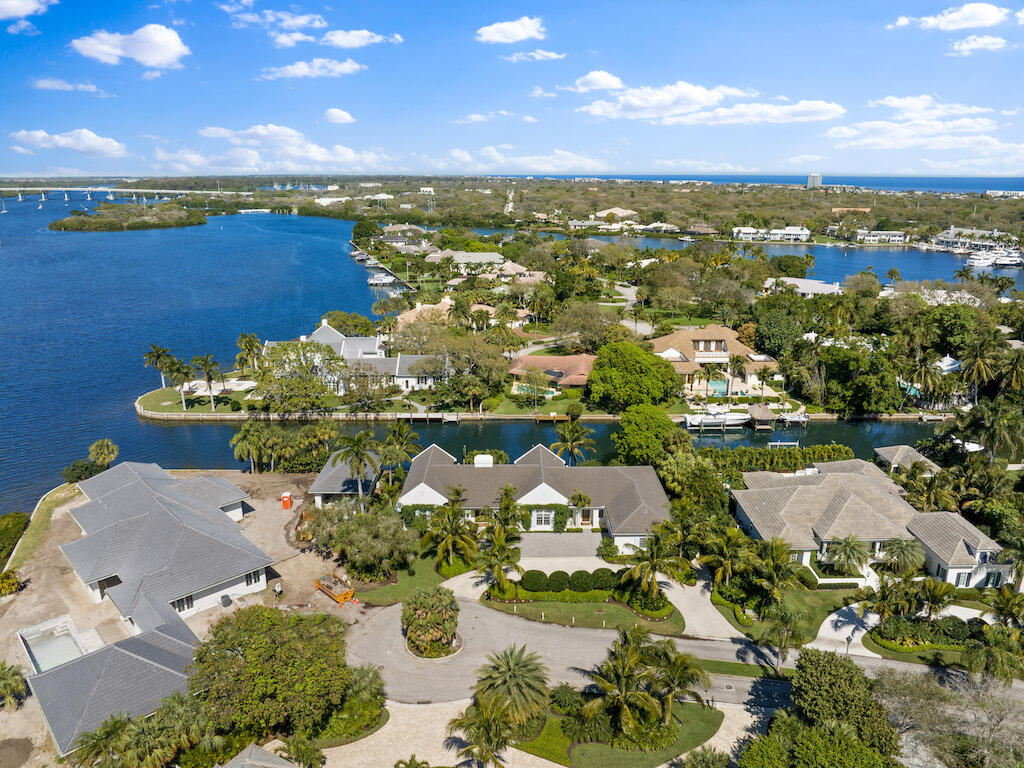 REPLAT OF RIOMAR BAY UNIT 1 - Residential