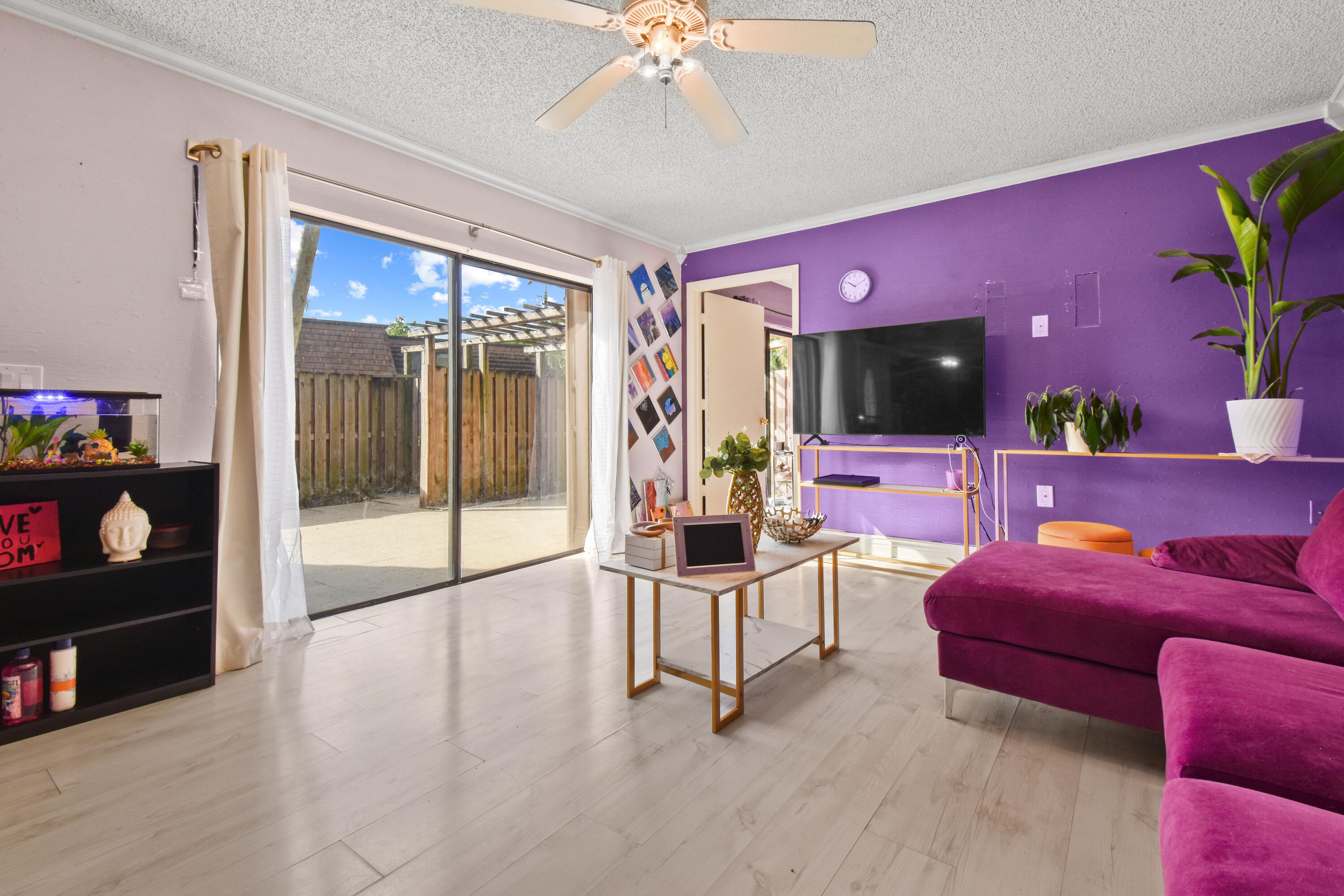 SHERWOOD LAKES - Residential