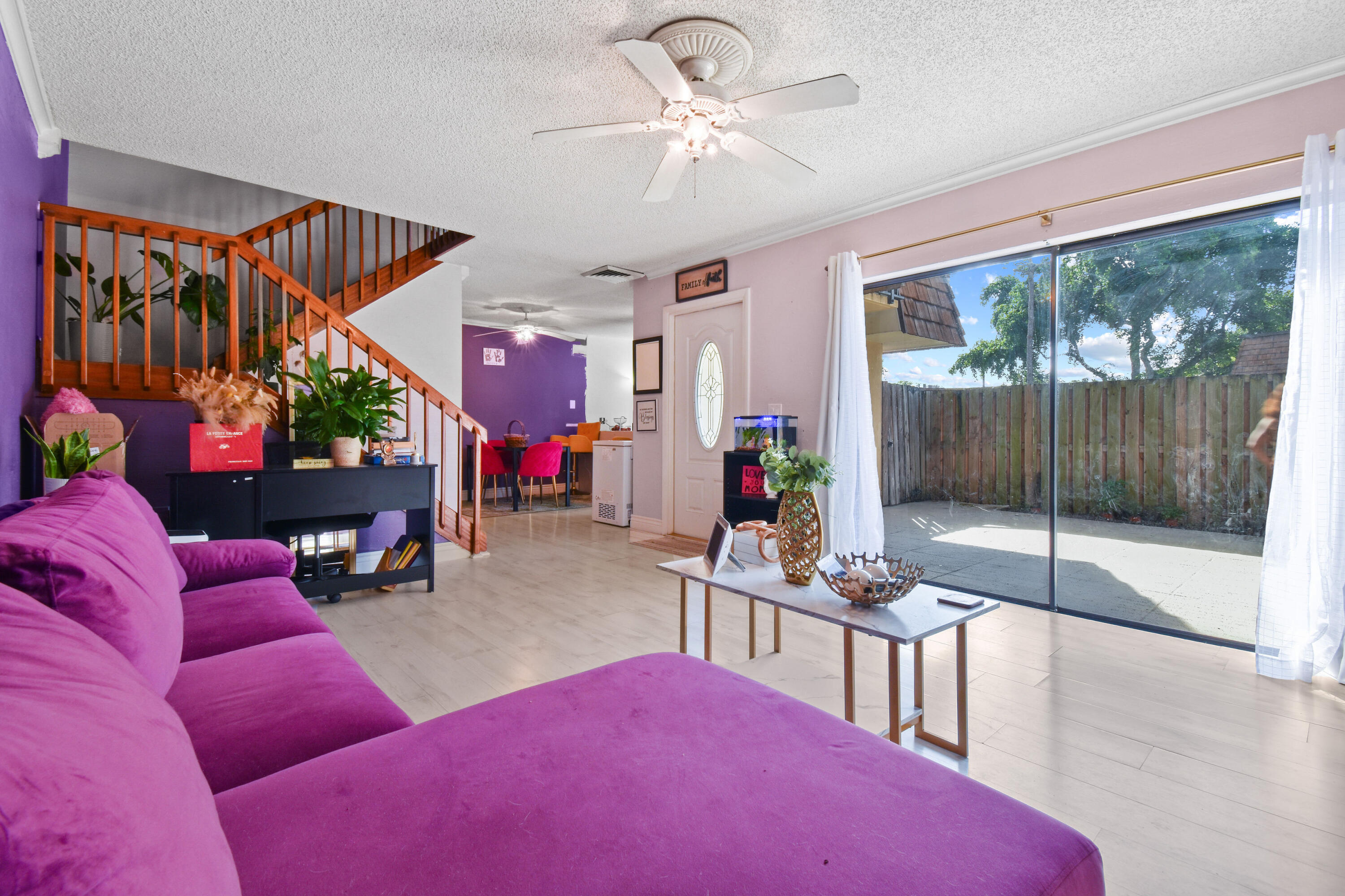 SHERWOOD LAKES - Residential