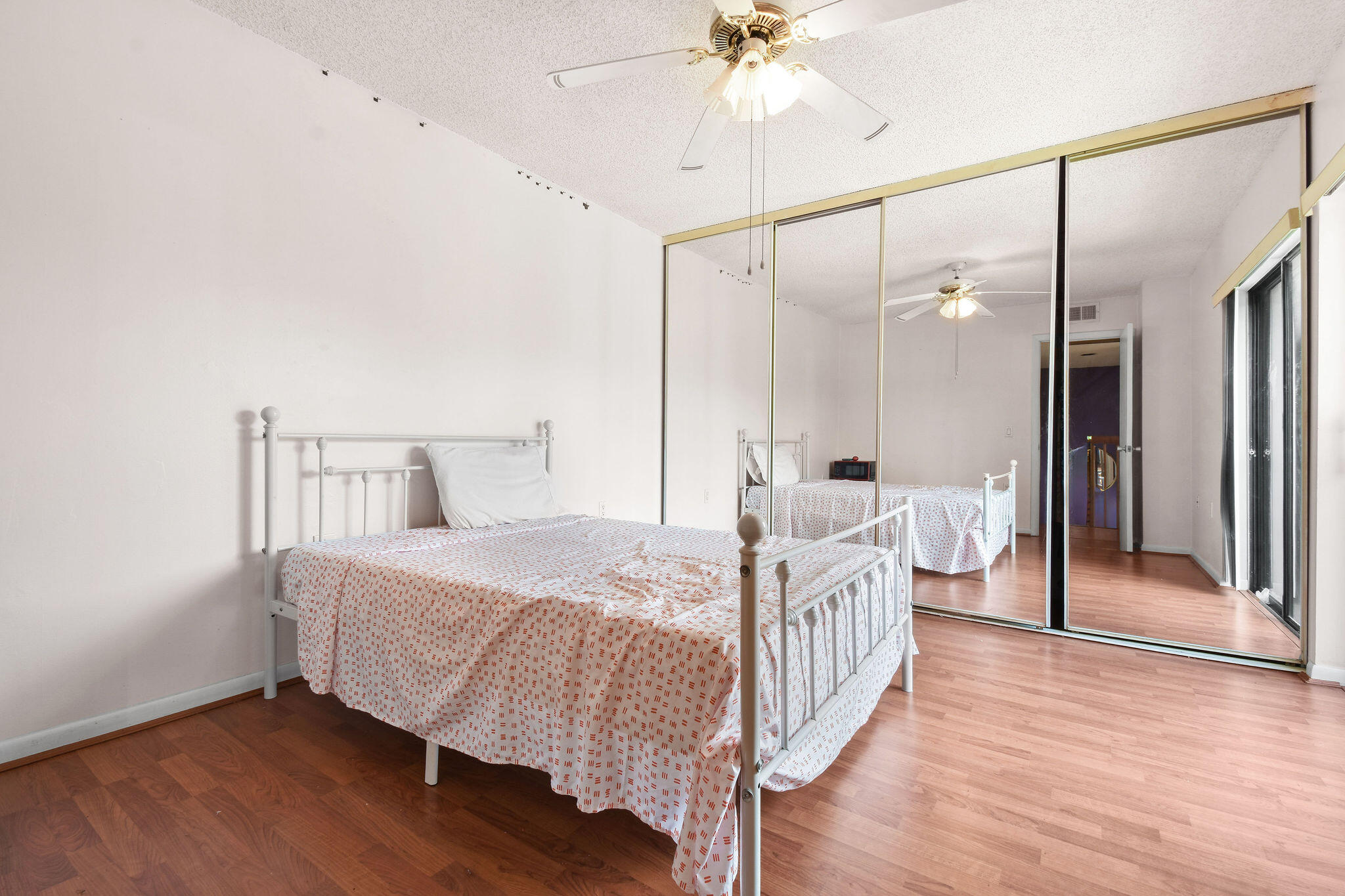 SHERWOOD LAKES - Residential
