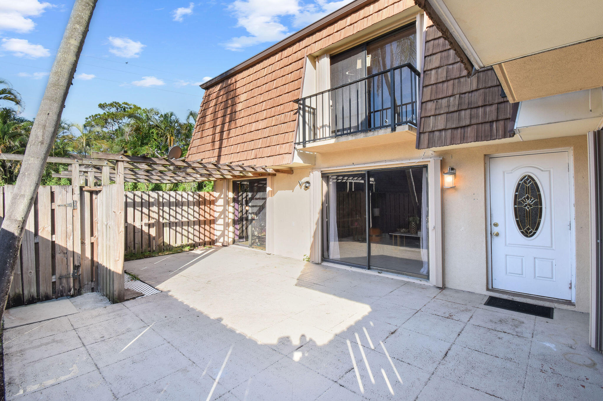 SHERWOOD LAKES - Residential