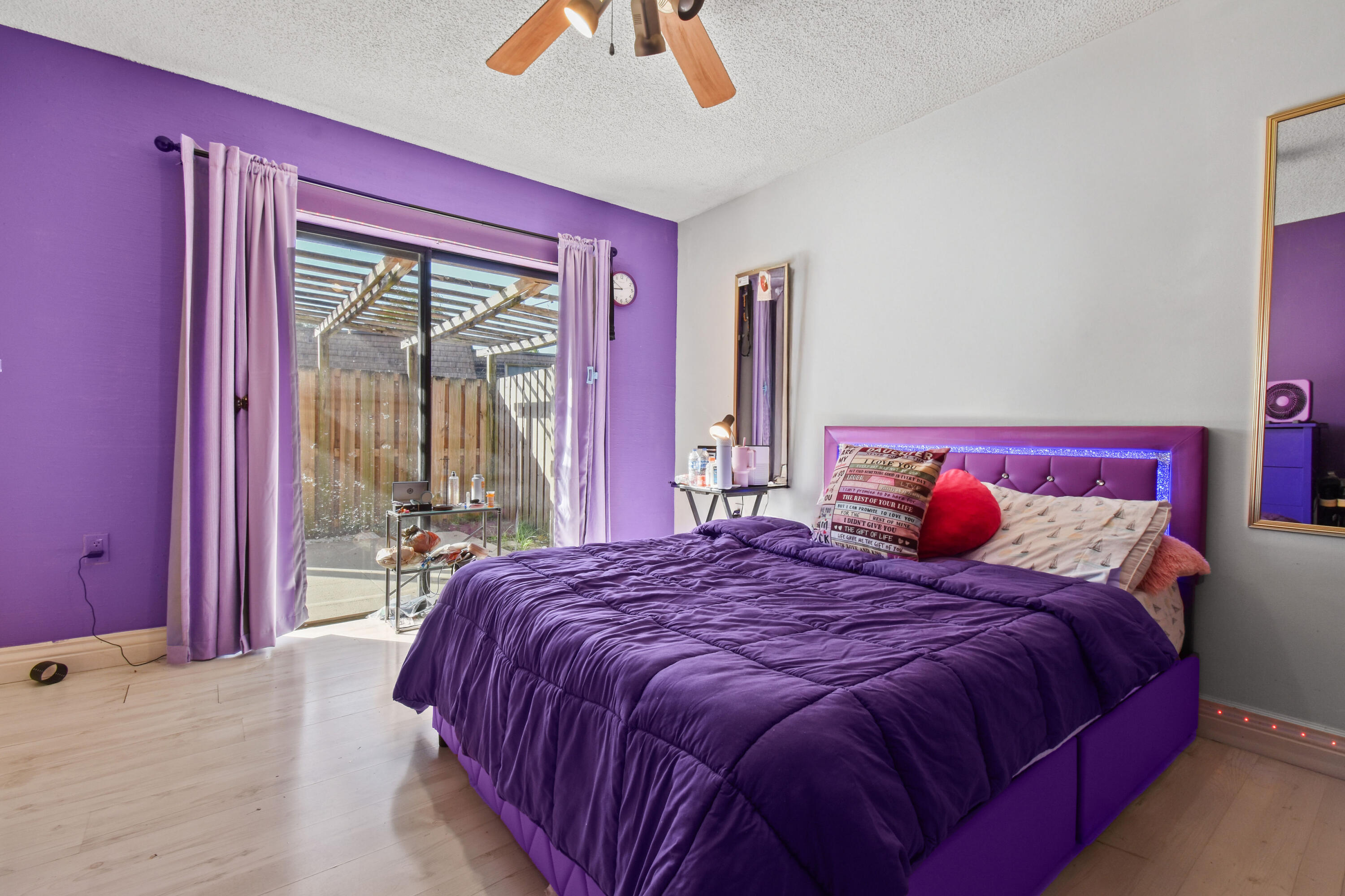 SHERWOOD LAKES - Residential