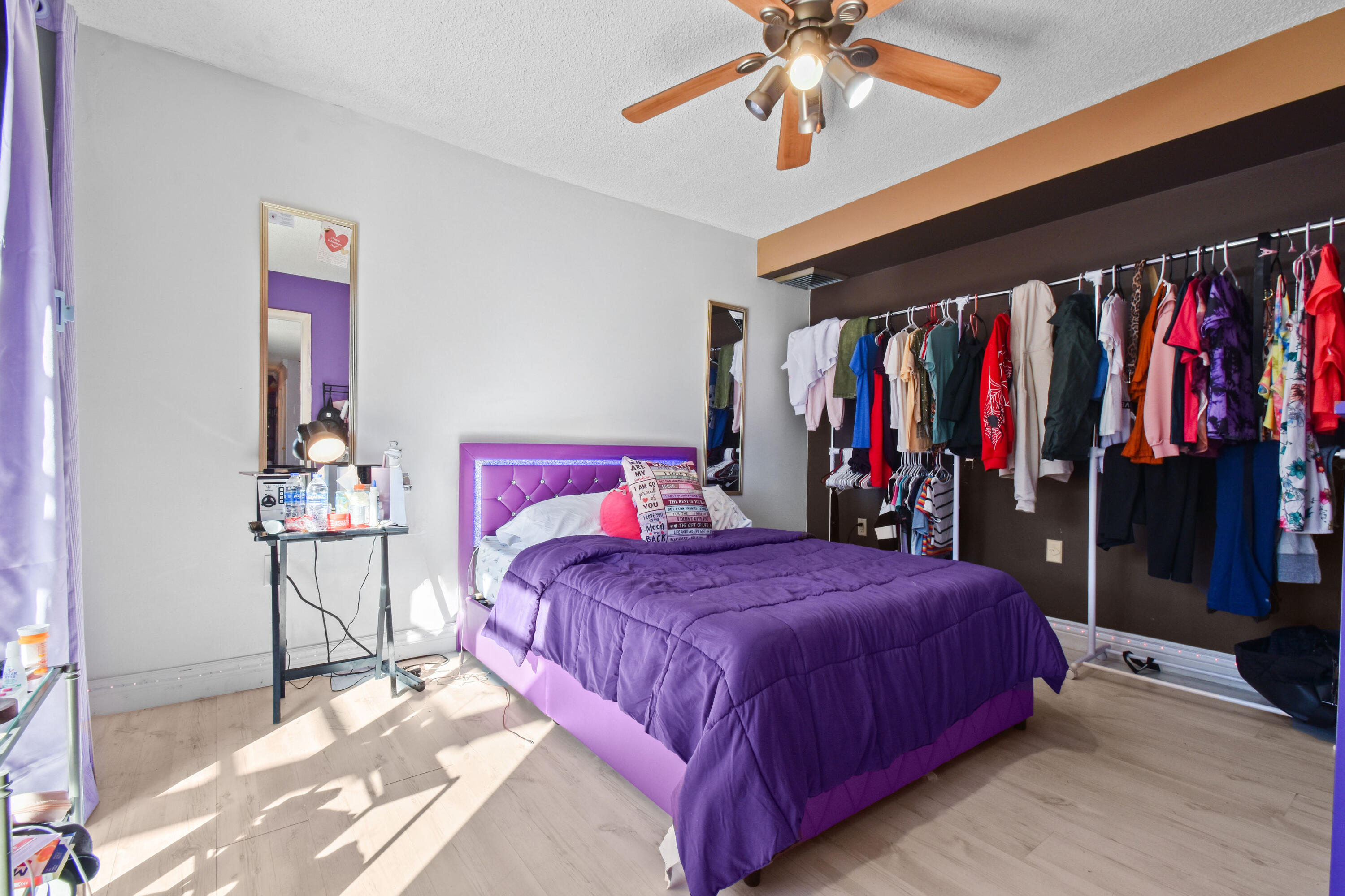 SHERWOOD LAKES - Residential