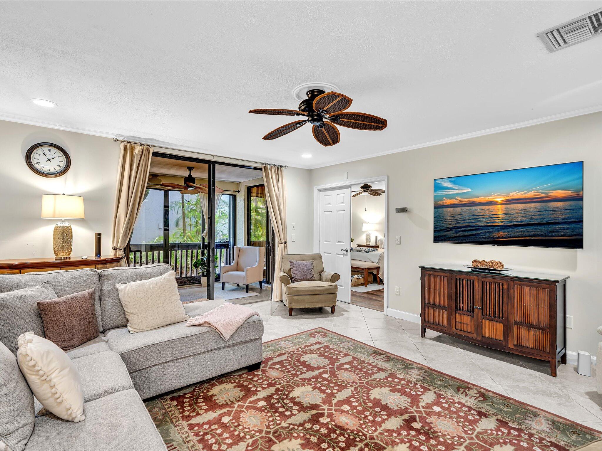 BOCA RIDGE CONDO - Residential