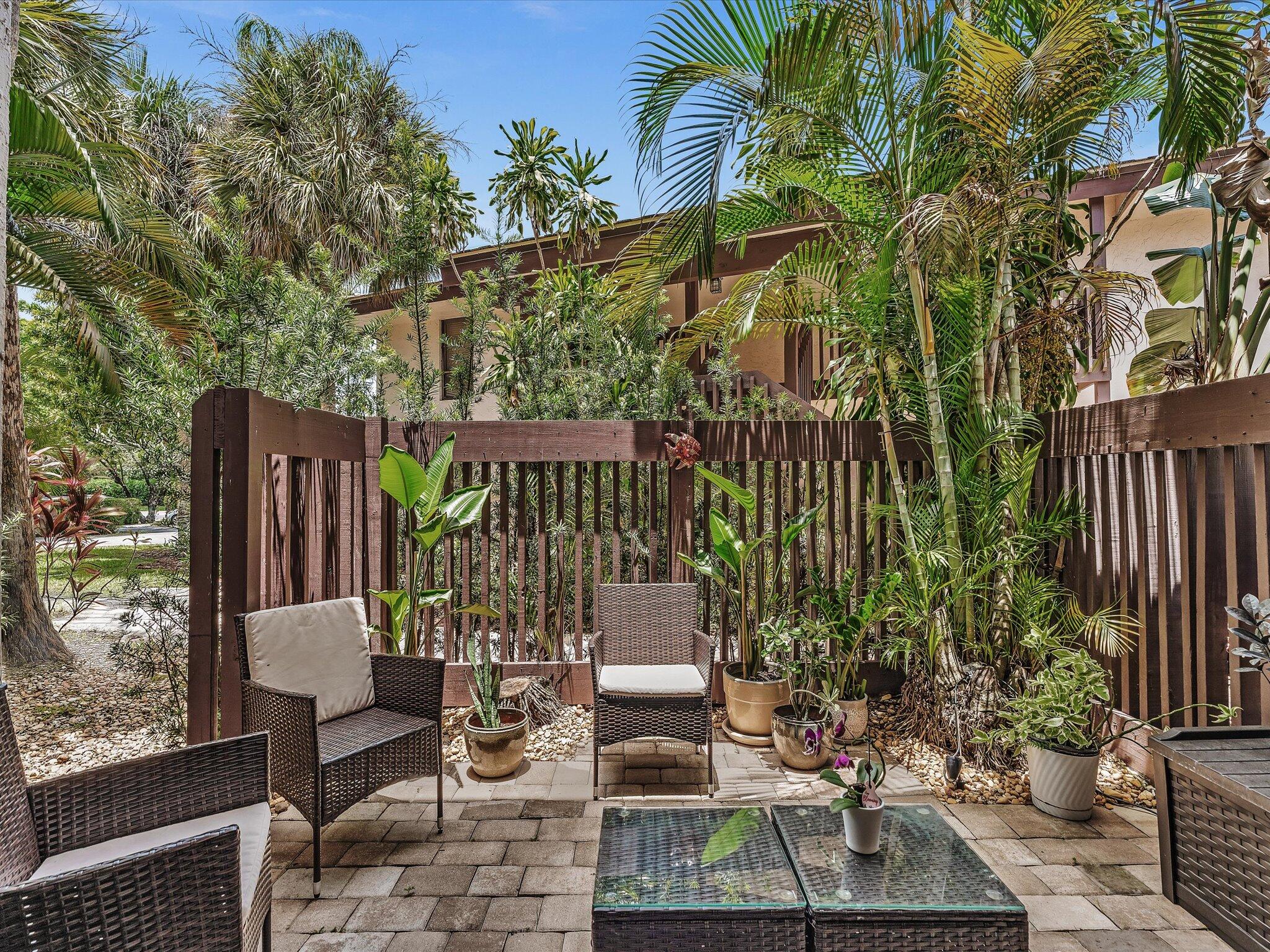 BOCA RIDGE CONDO - Residential