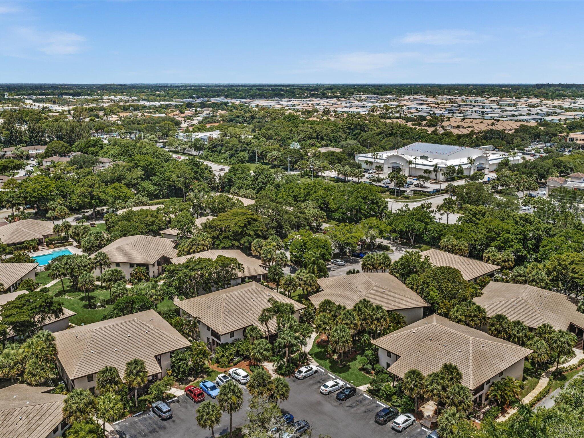 BOCA RIDGE CONDO - Residential