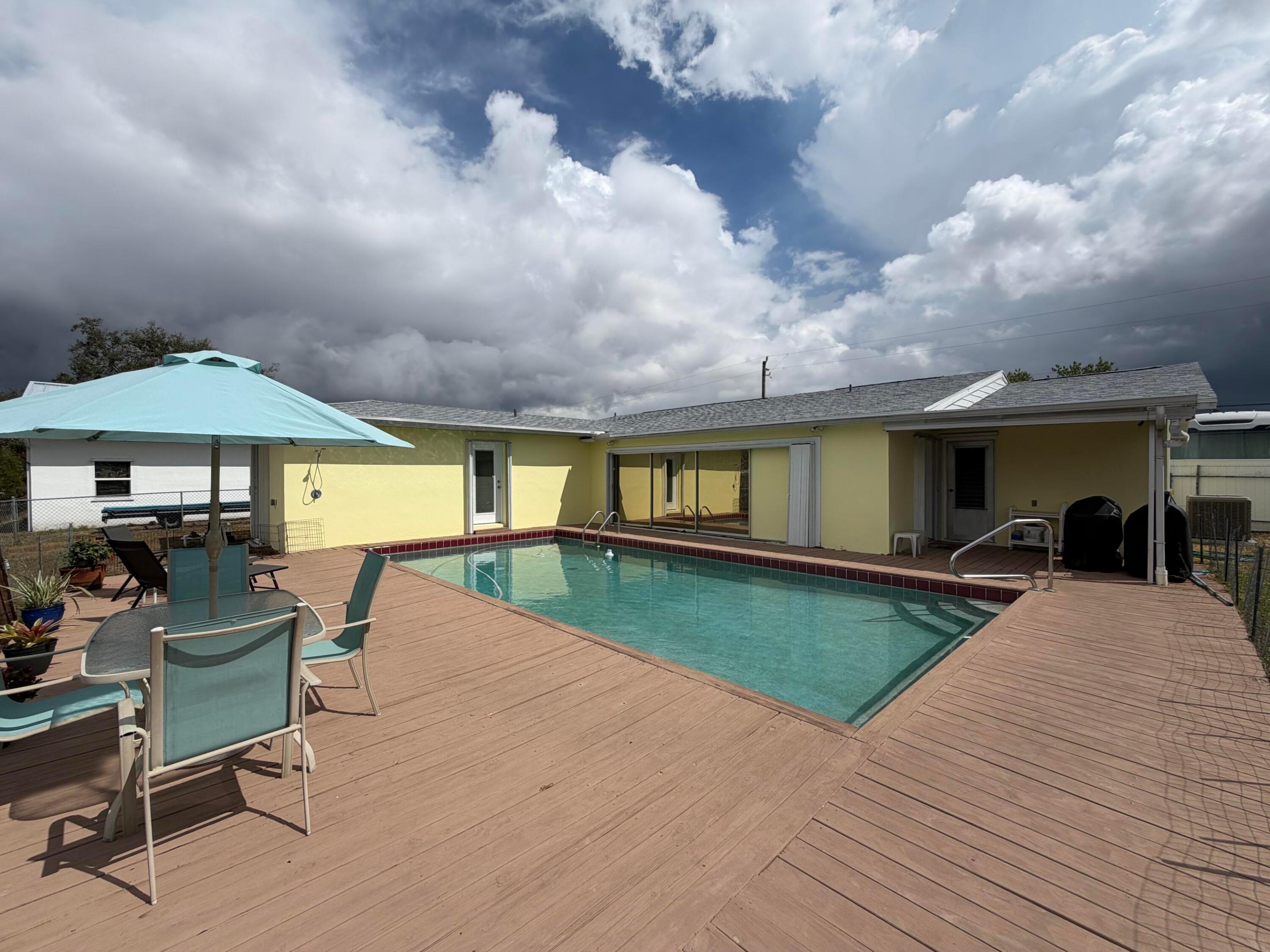 PORT ST LUCIE SECTION 6 - Residential