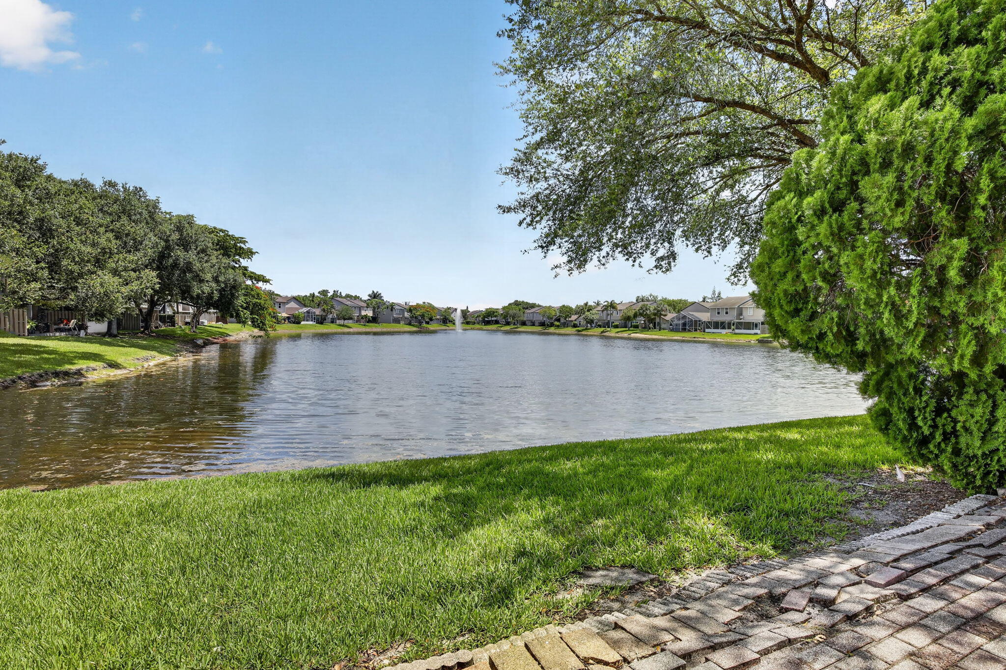 TWIN FOUNTAINS REPLAT - Residential