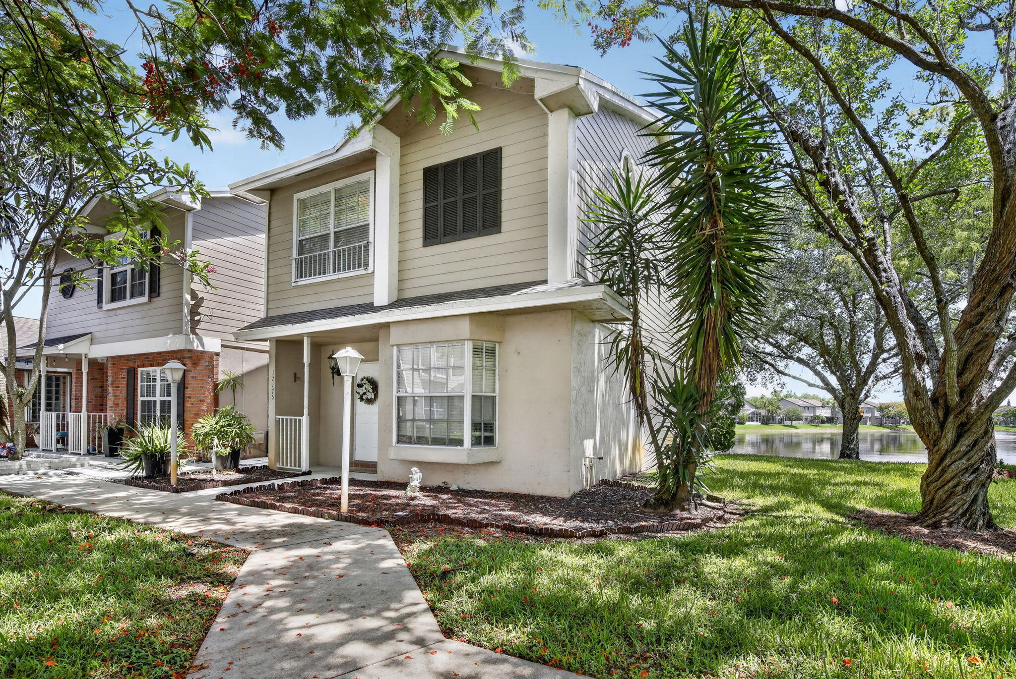 TWIN FOUNTAINS REPLAT - Residential
