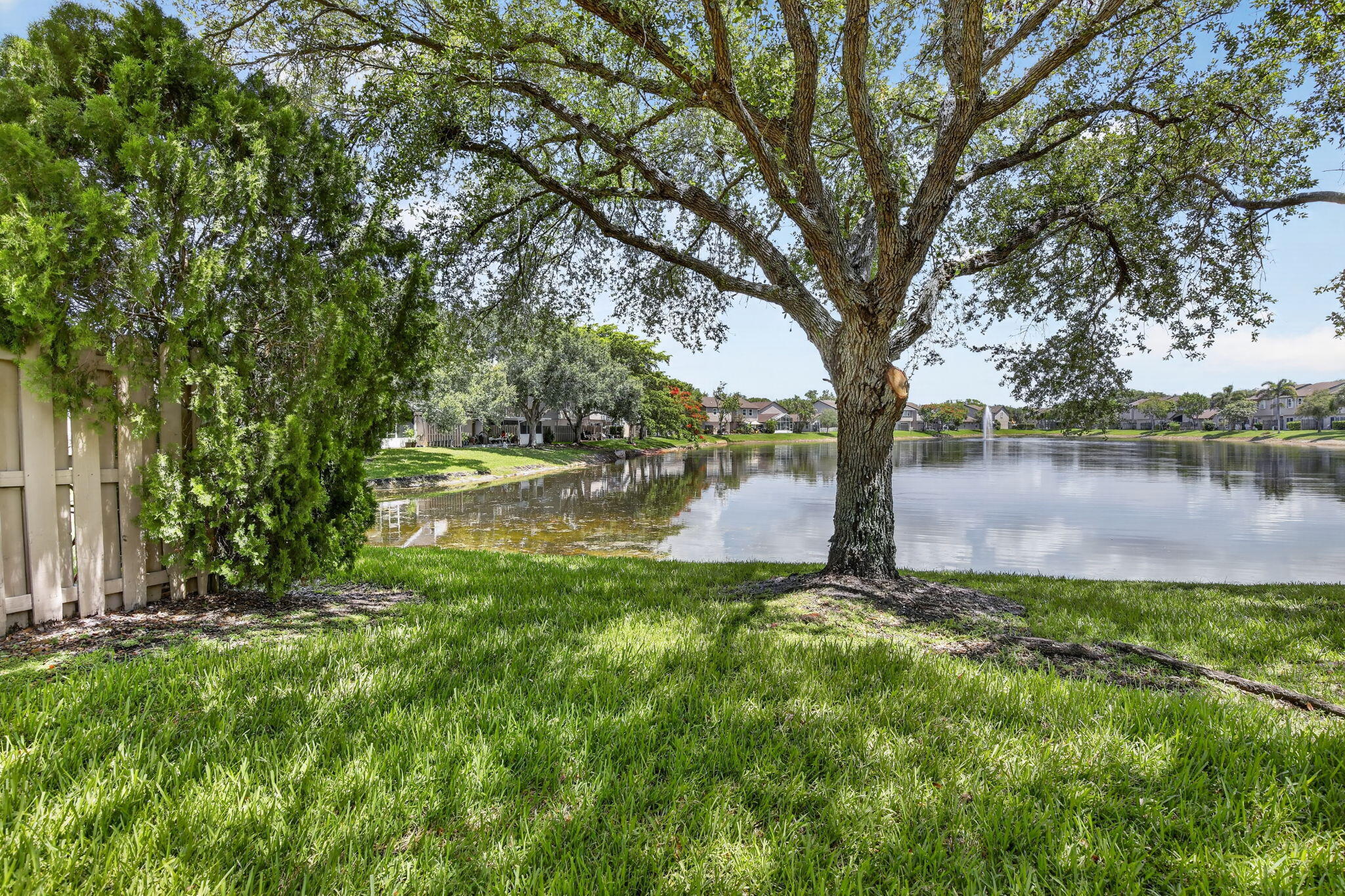 TWIN FOUNTAINS REPLAT - Residential