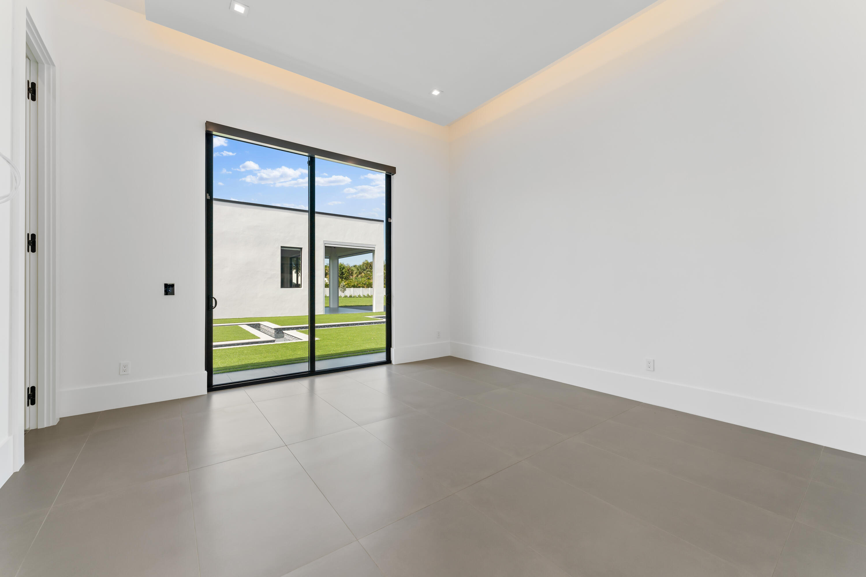 Gomez - Residential