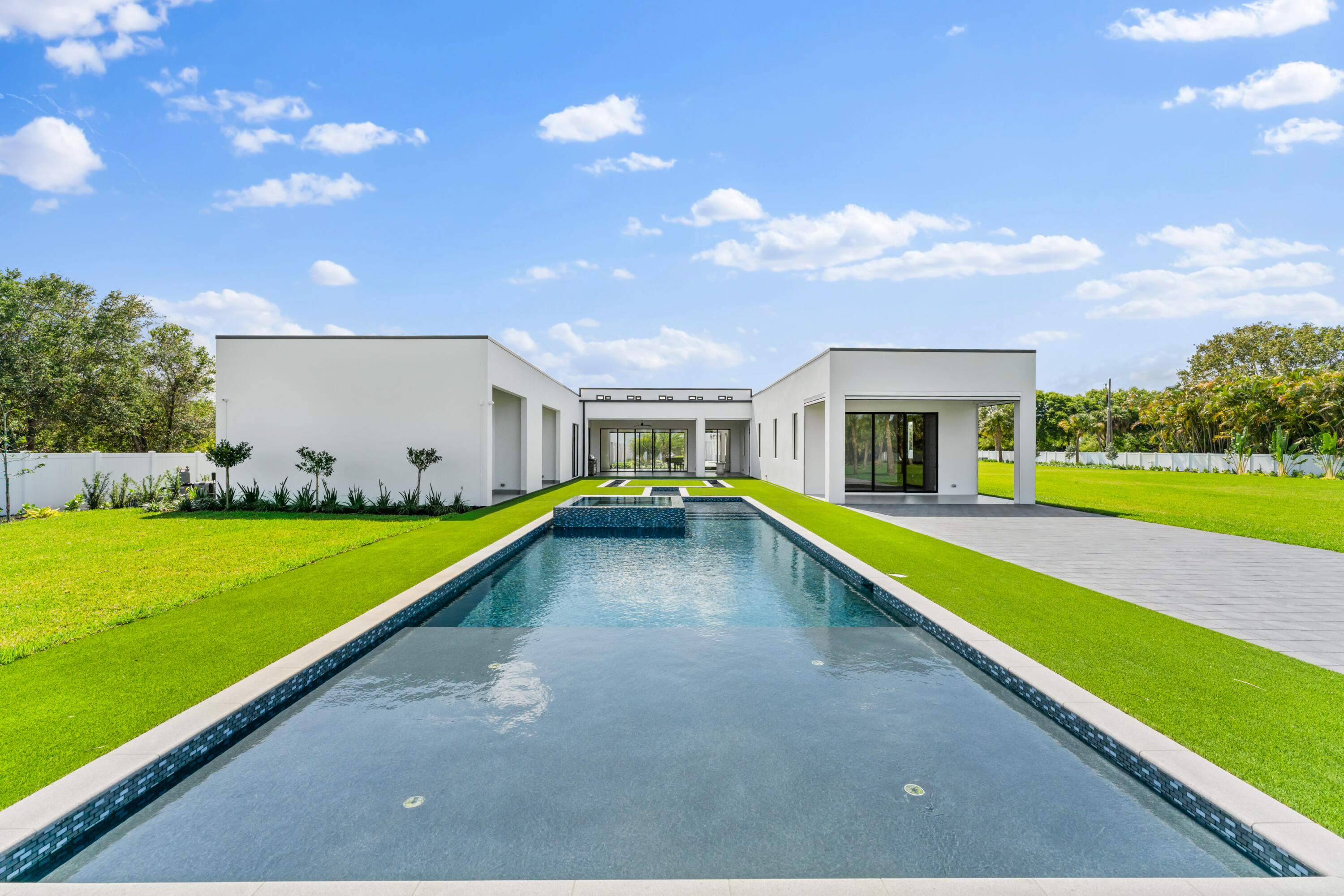 Gomez - Residential