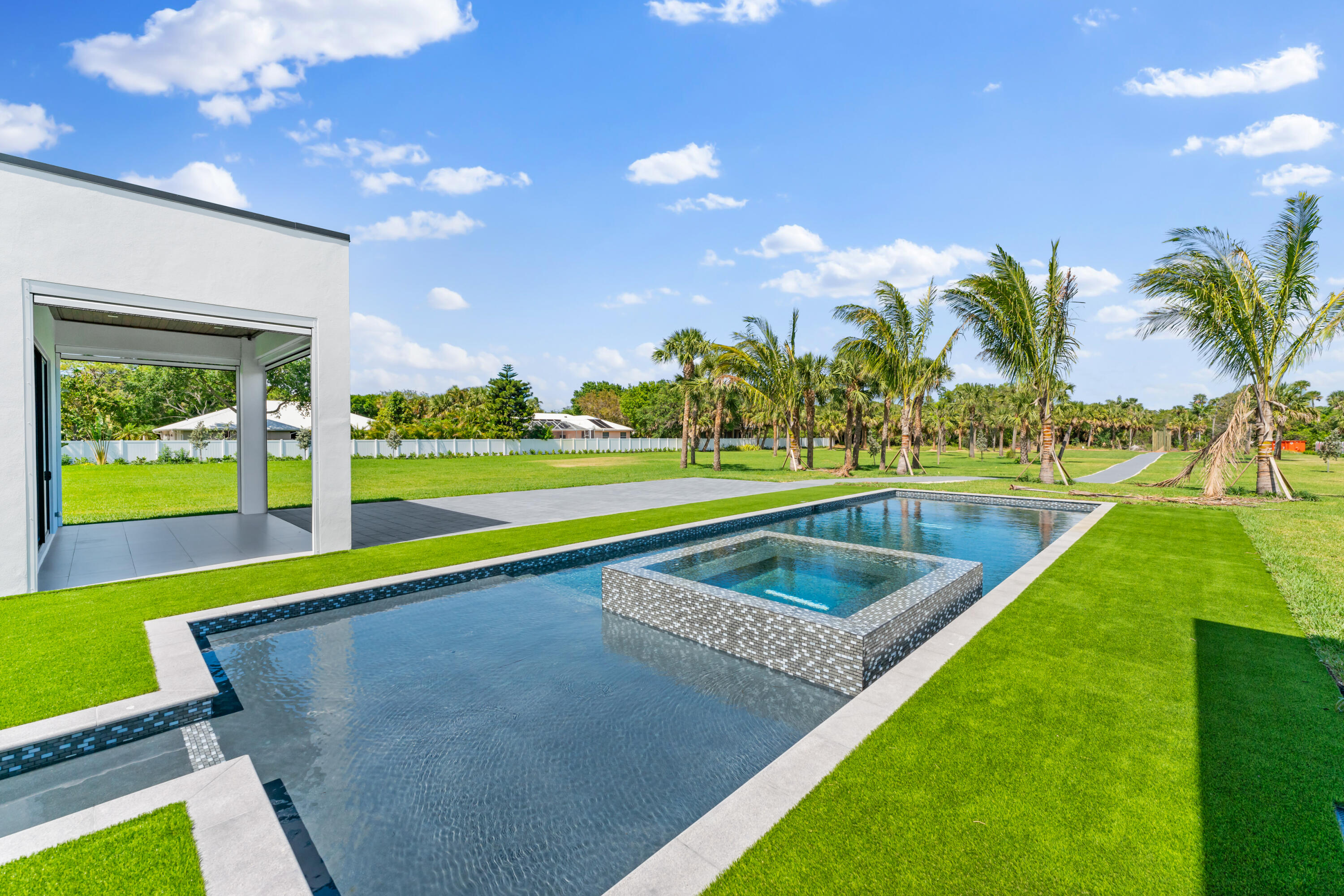 Gomez - Residential