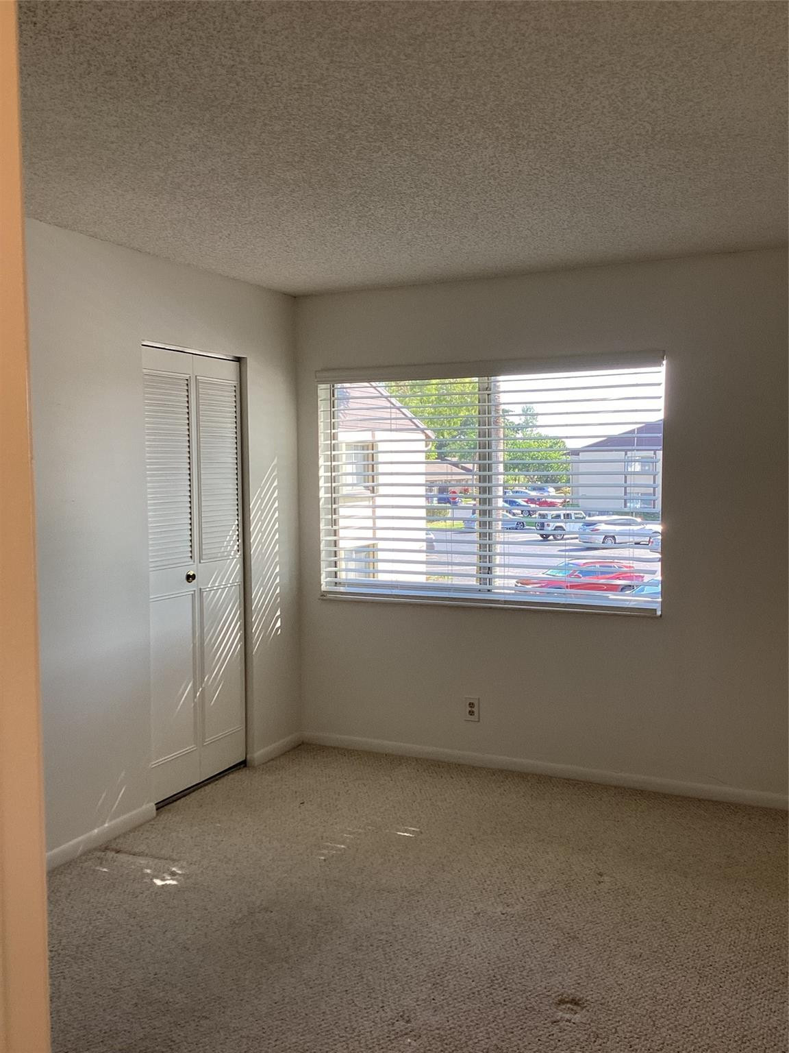 PINE RIDGE SOUTH IV CONDO - Residential