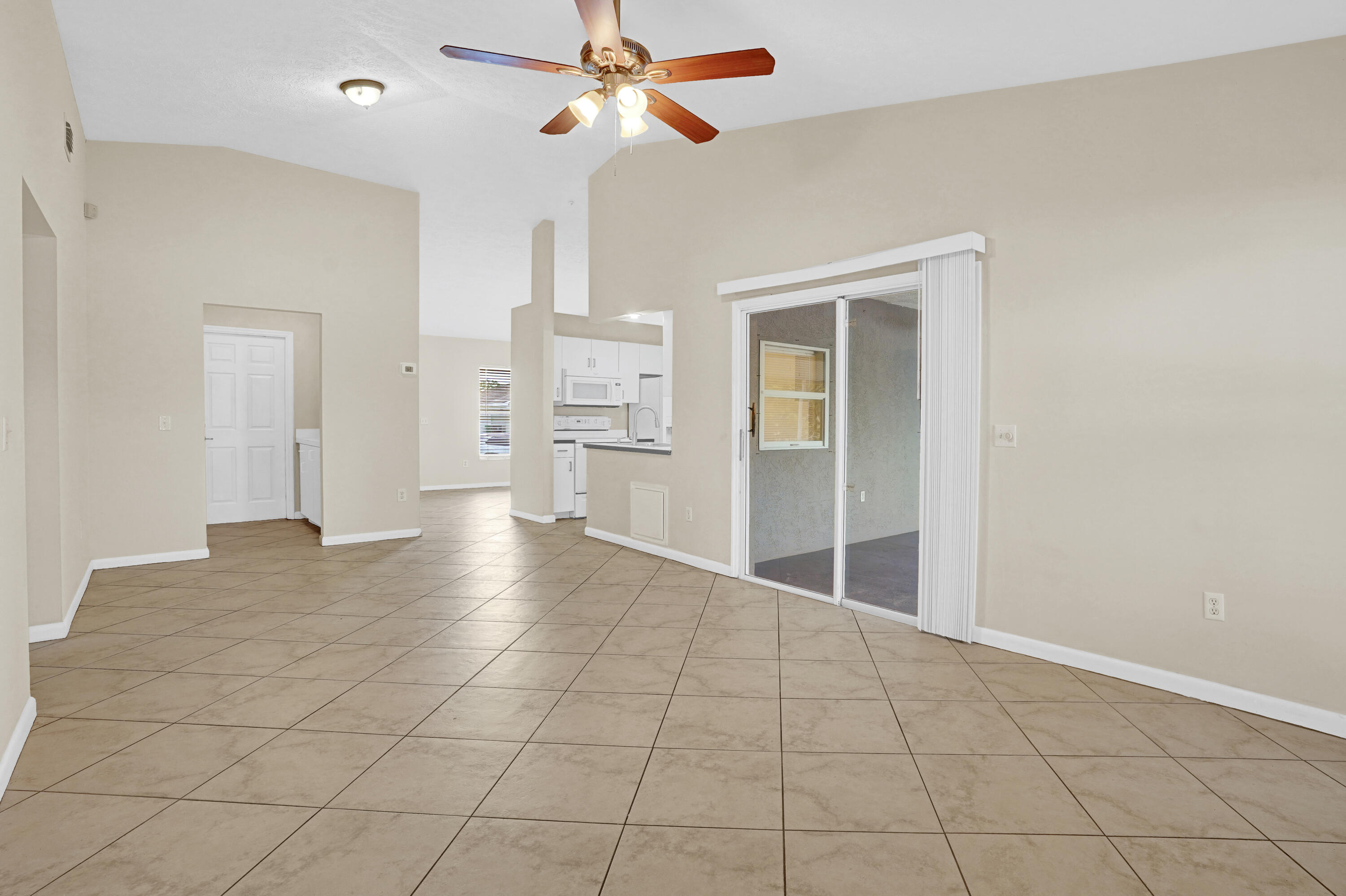 PORT ST LUCIE SECTION 13 - Residential