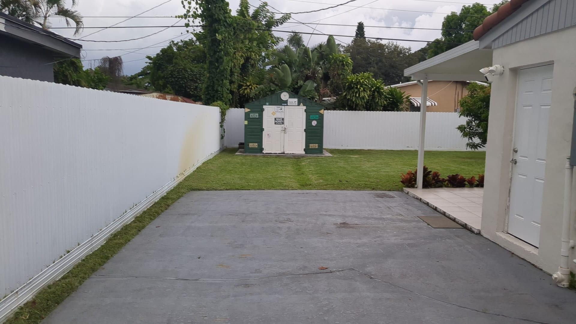 Weidlings Sub Of S1/2 Of - Residential