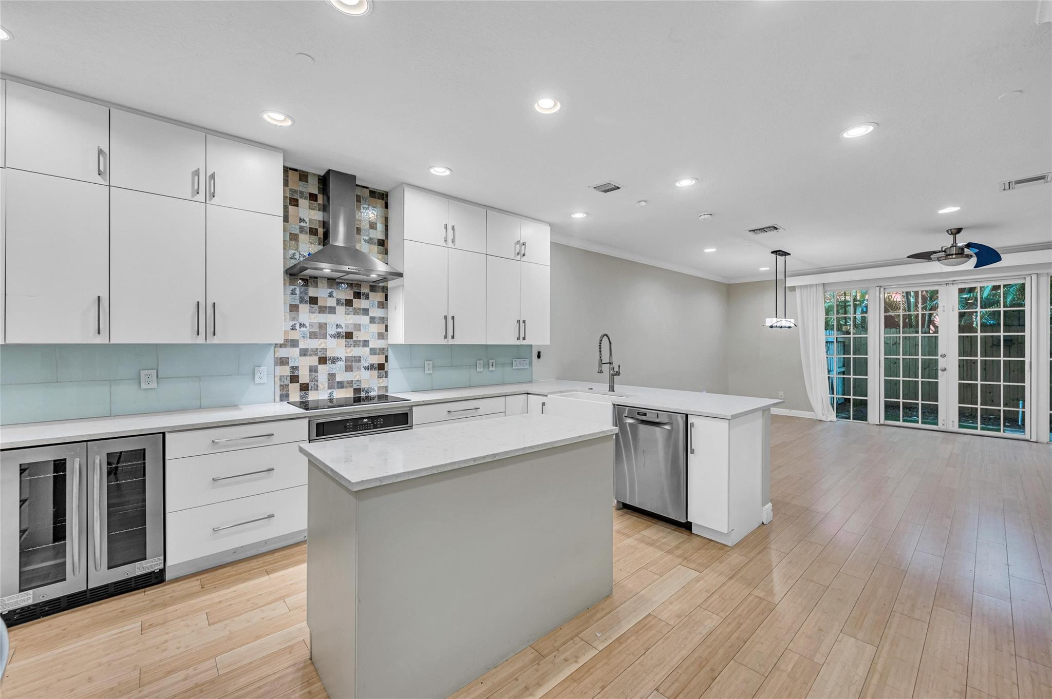 VICTORIA PARK - Residential