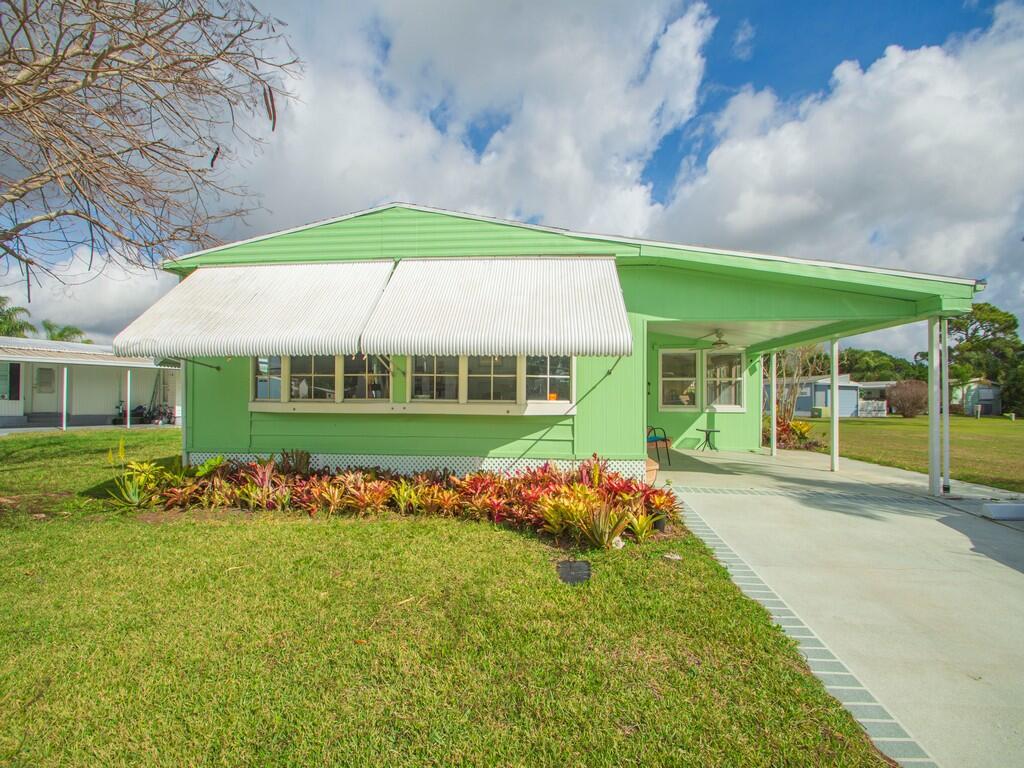 Spanish Lakes Golf Village - Residential
