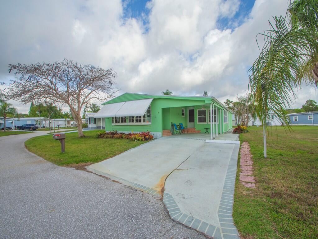Spanish Lakes Golf Village - Residential