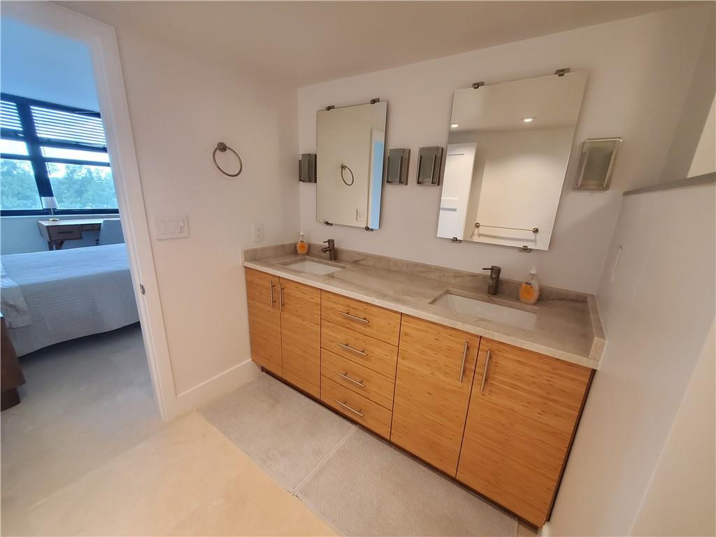 WATERBURY CONDO - Residential Lease
