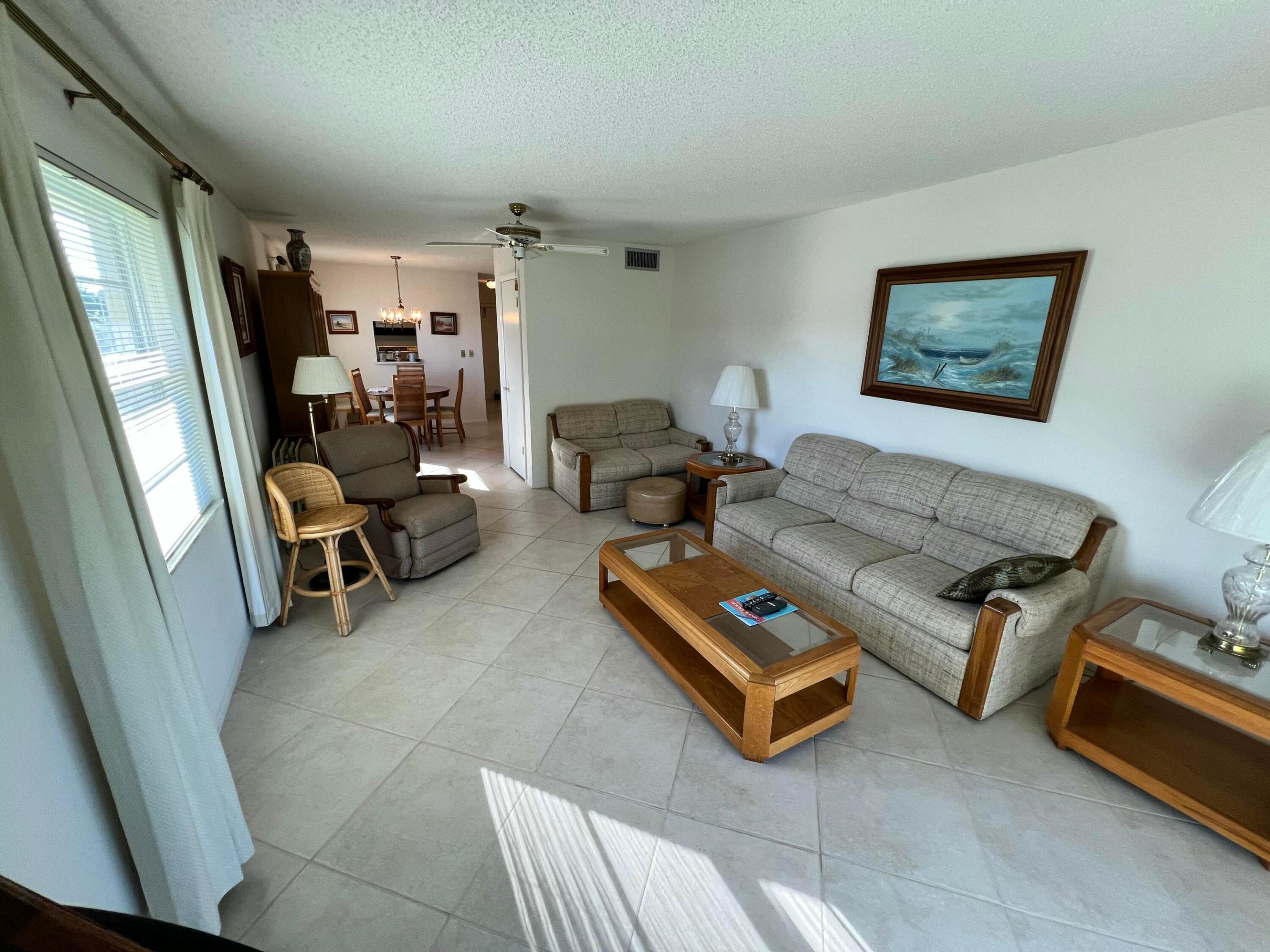 VISTA ROYALE PHASE IV BLDGS 83-111 - Residential