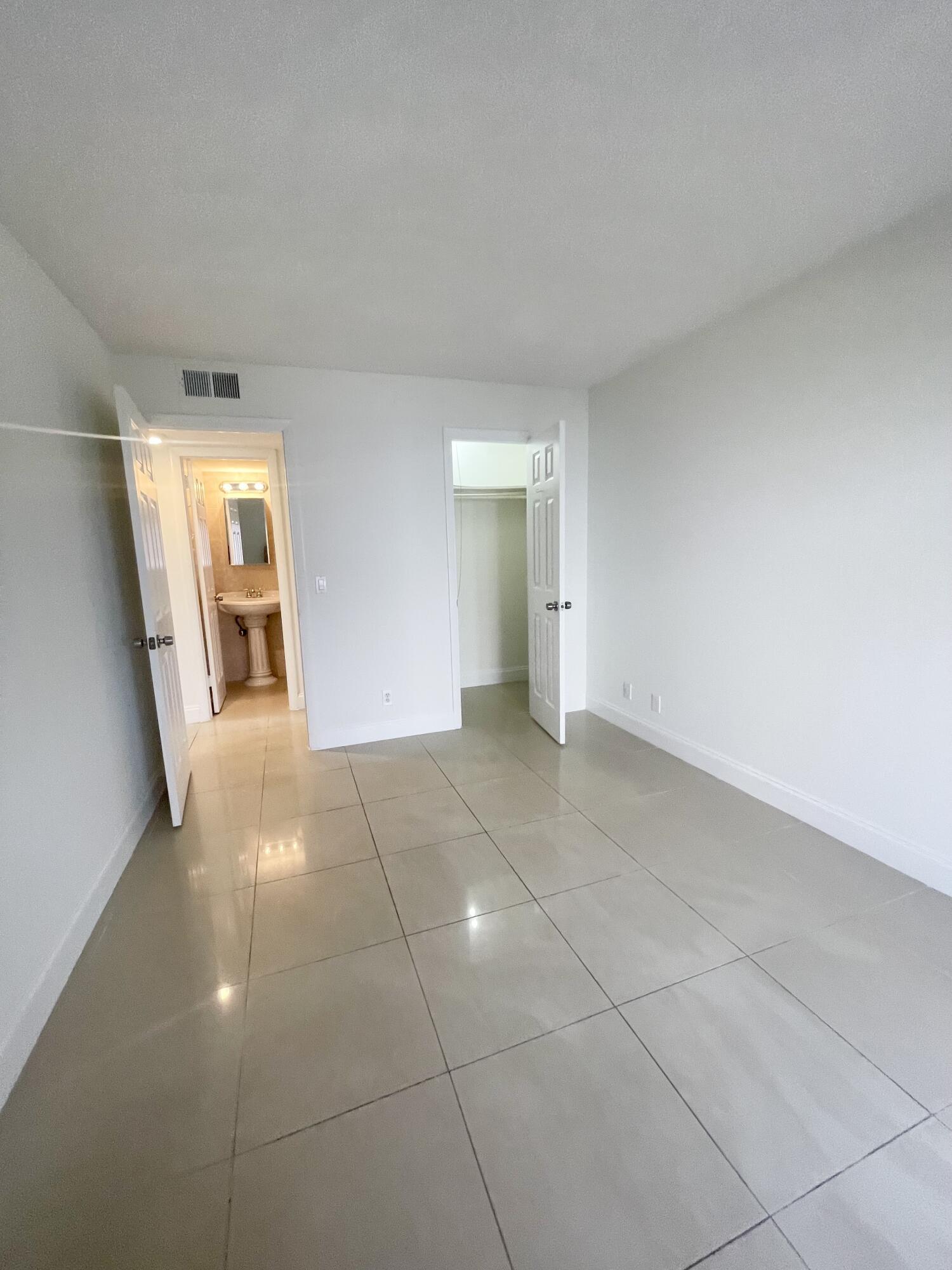 SHEFFIELD CONDOS A TO Q - Residential Lease