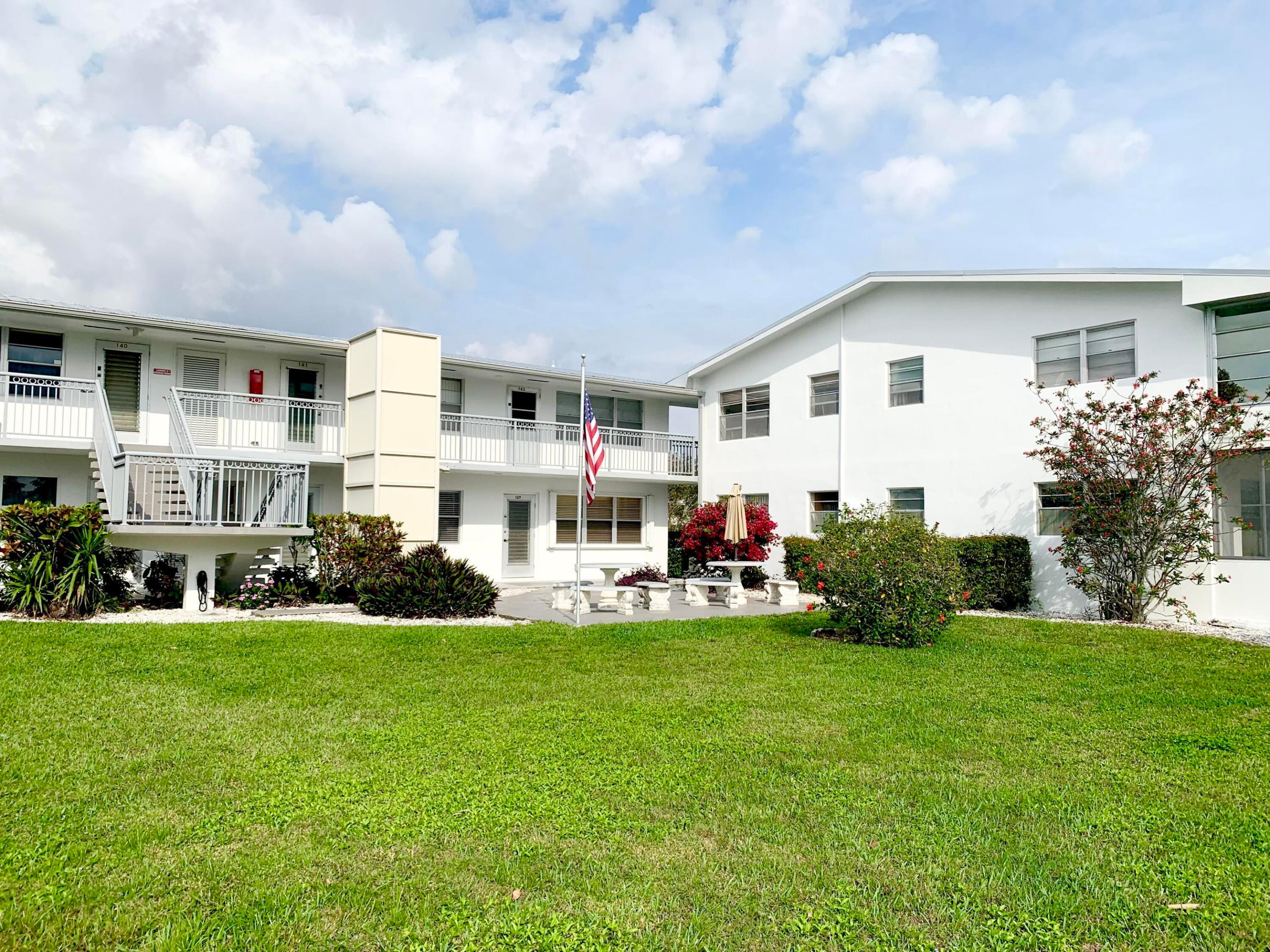 SHEFFIELD CONDOS A TO Q - Residential Lease
