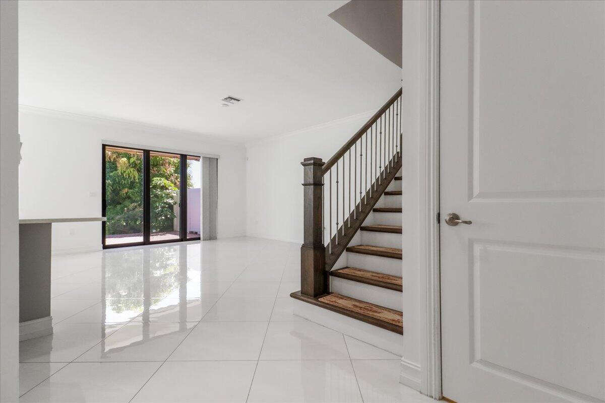 BOCA DUNES PUD - Residential Lease