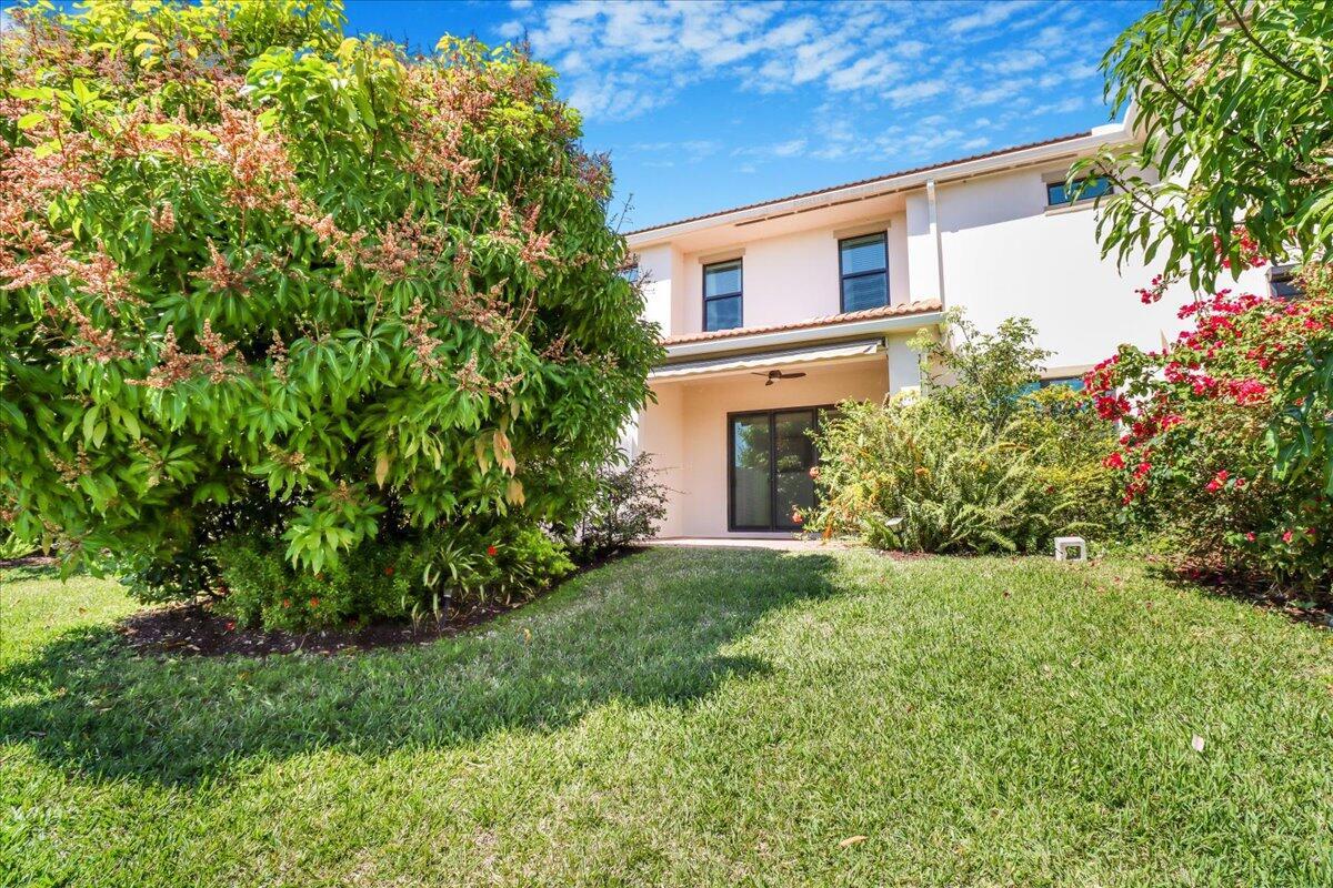 BOCA DUNES PUD - Residential Lease
