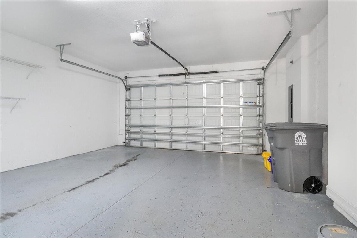 BOCA DUNES PUD - Residential Lease