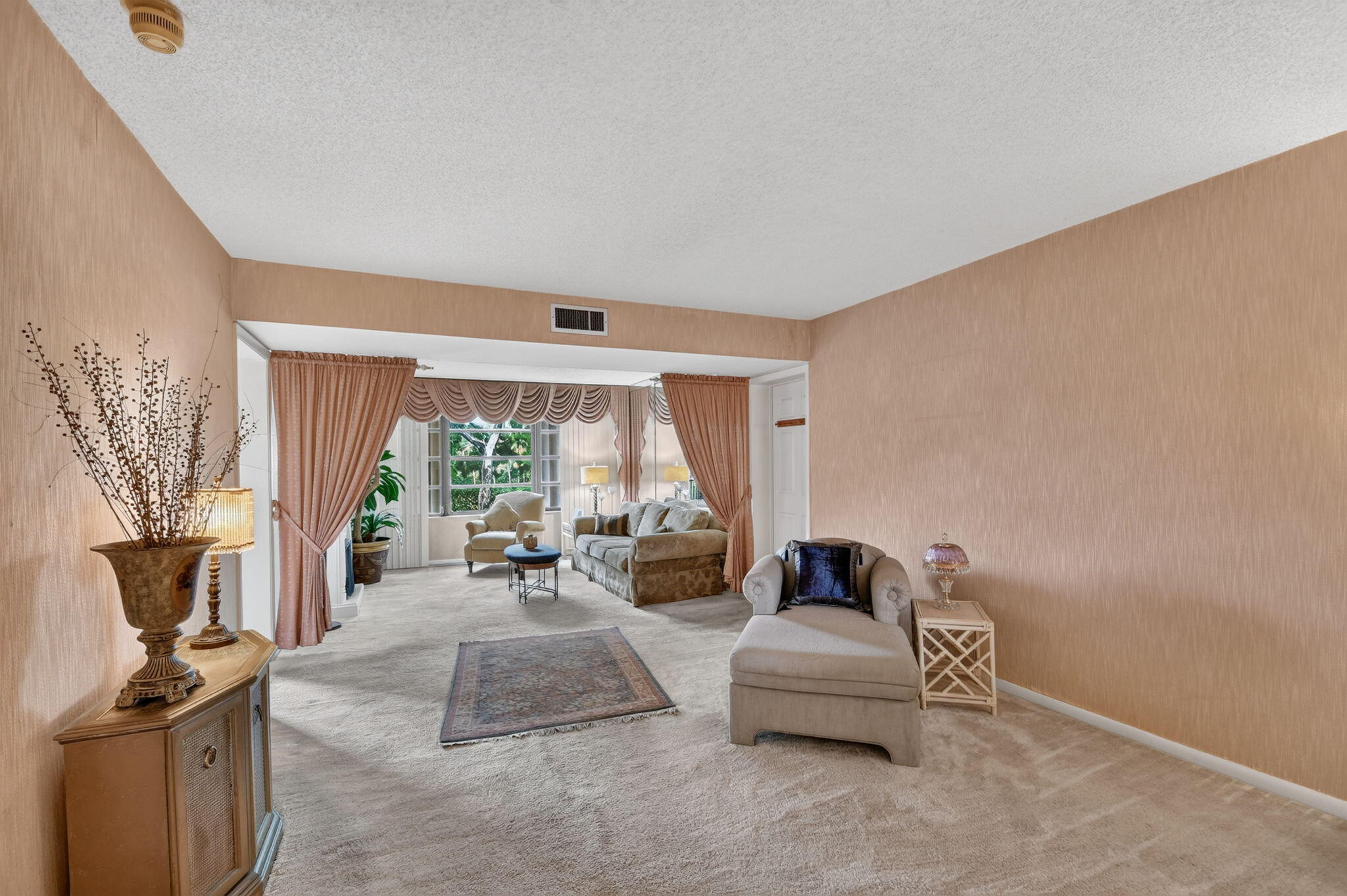 WHITEHALL VILLAGE - Residential