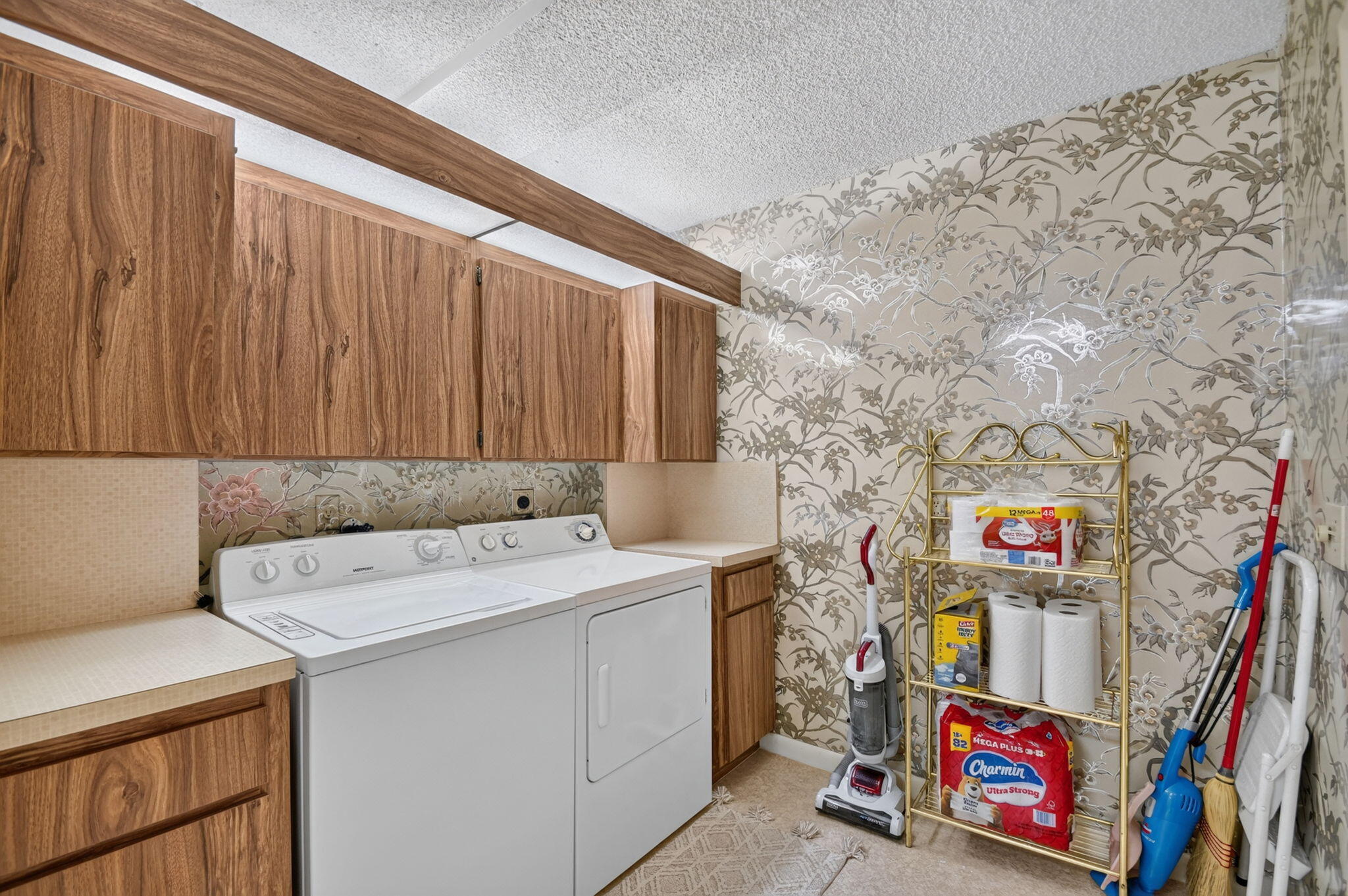 WHITEHALL VILLAGE - Residential