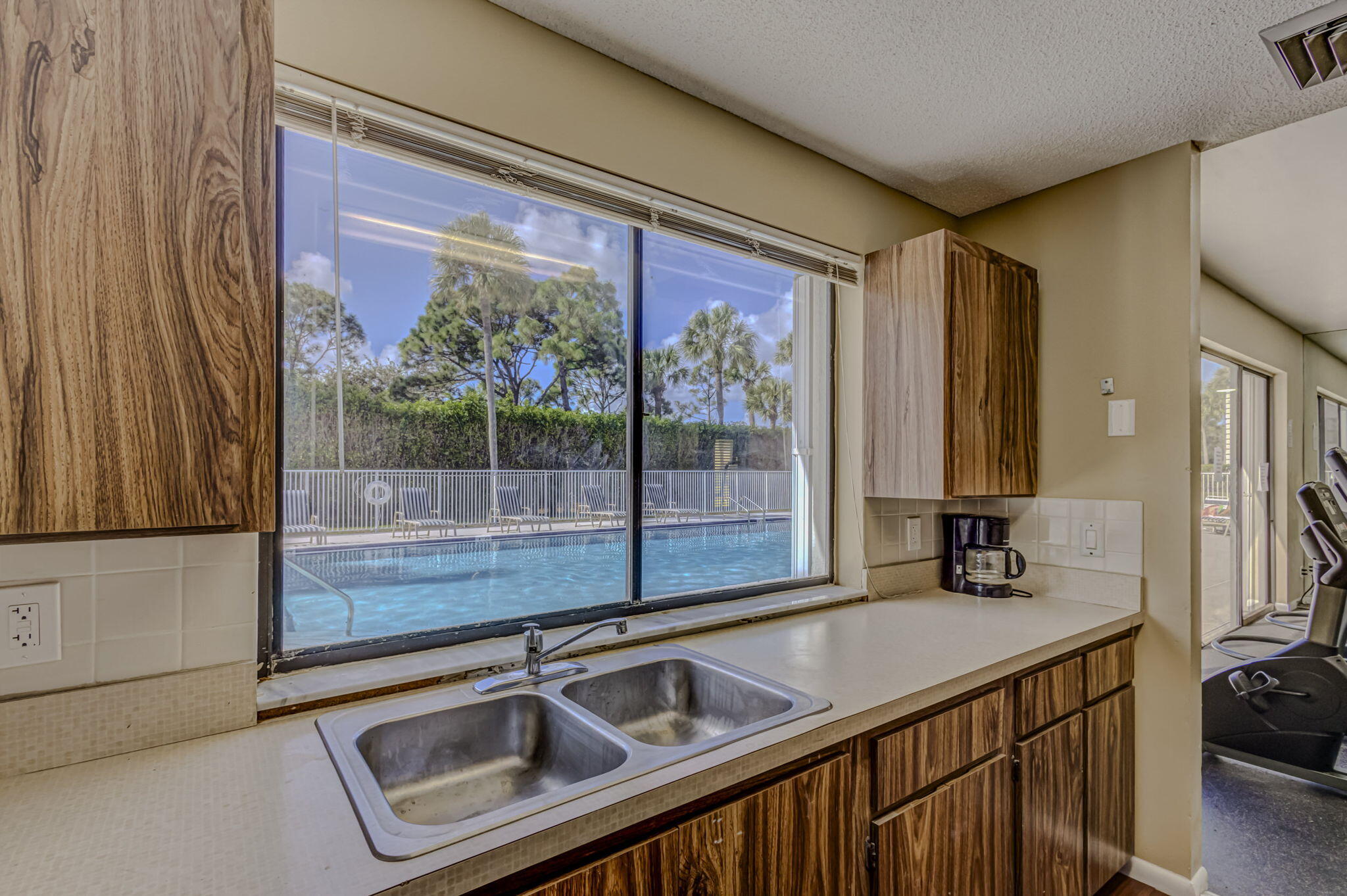 WHITEHALL VILLAGE - Residential