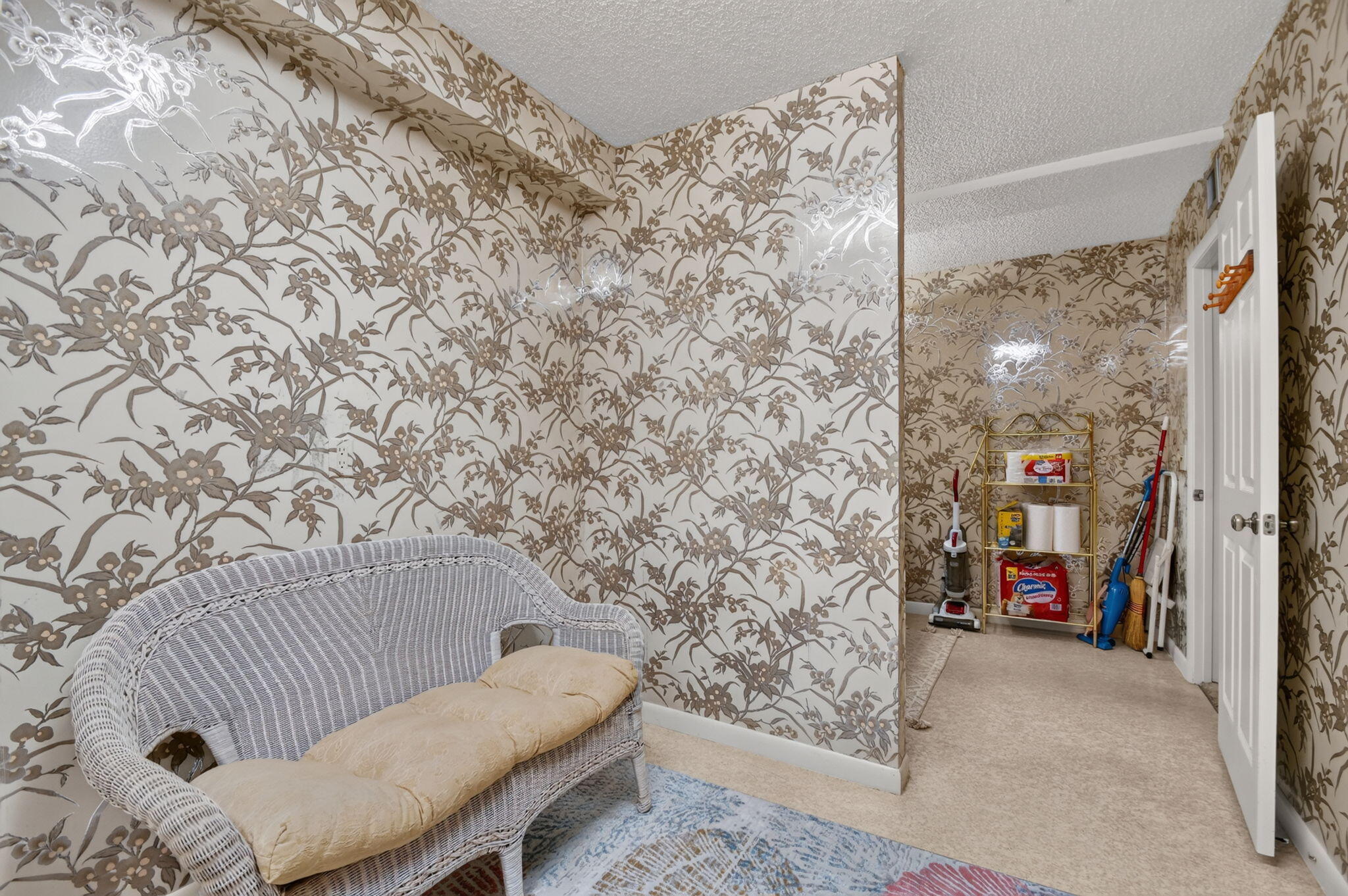 WHITEHALL VILLAGE - Residential