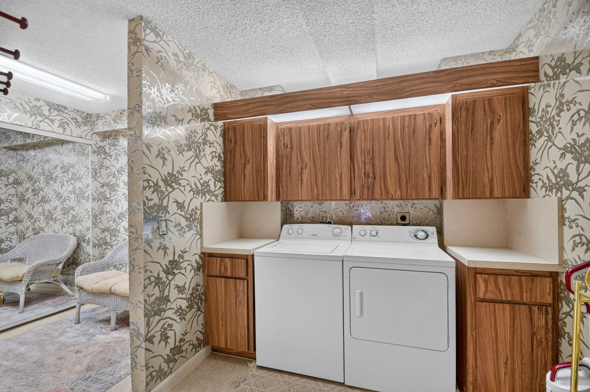 WHITEHALL VILLAGE - Residential